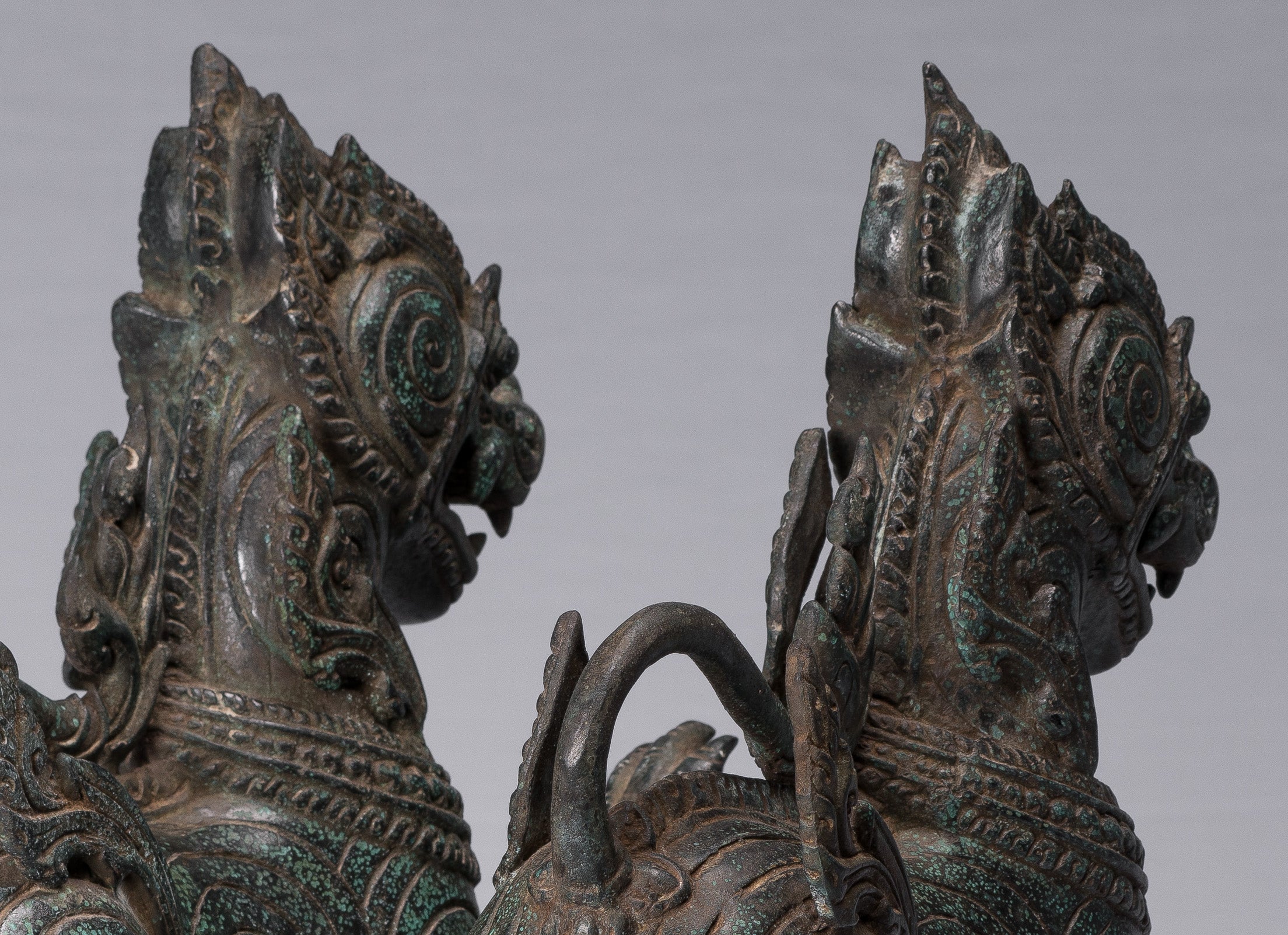 Antiguo de estilo birmano de bronce de pie de pie de la tutor guardia - 37 cm/15 "