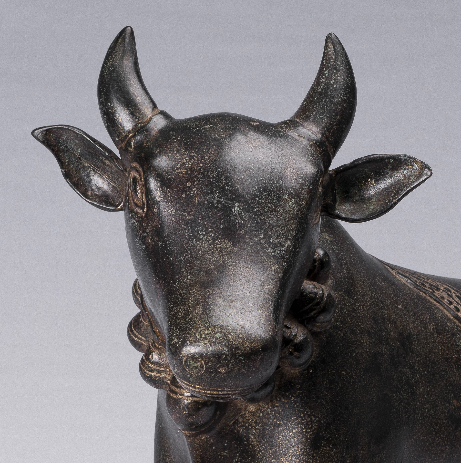 Statua Nandi Bronzo Nandi in stile antico Khmer - Monte di Shiva - 36 cm/14 "