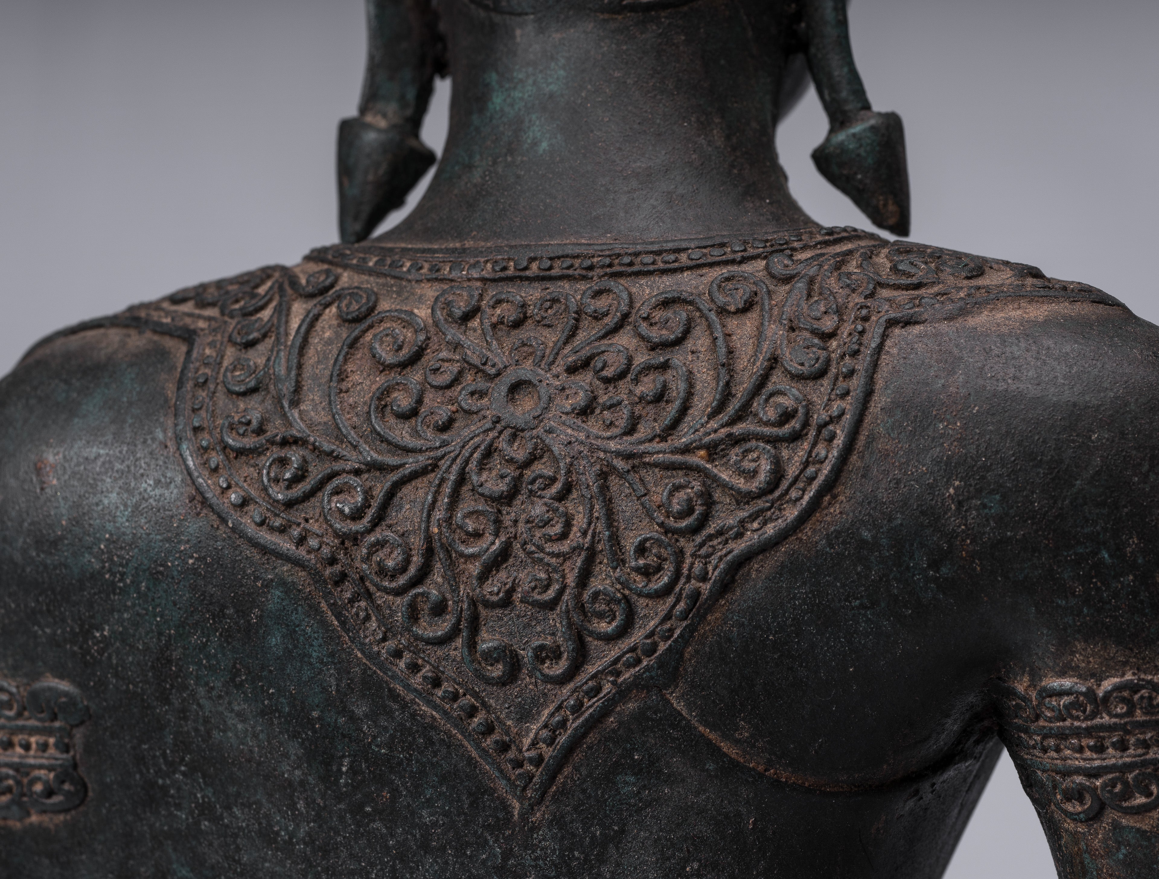 Estatua de Buda - Estatua de estilo tailandés antiguo Ayutthaya Estatua de Buda de la Ilustración Sentada - 66 cm/26 "