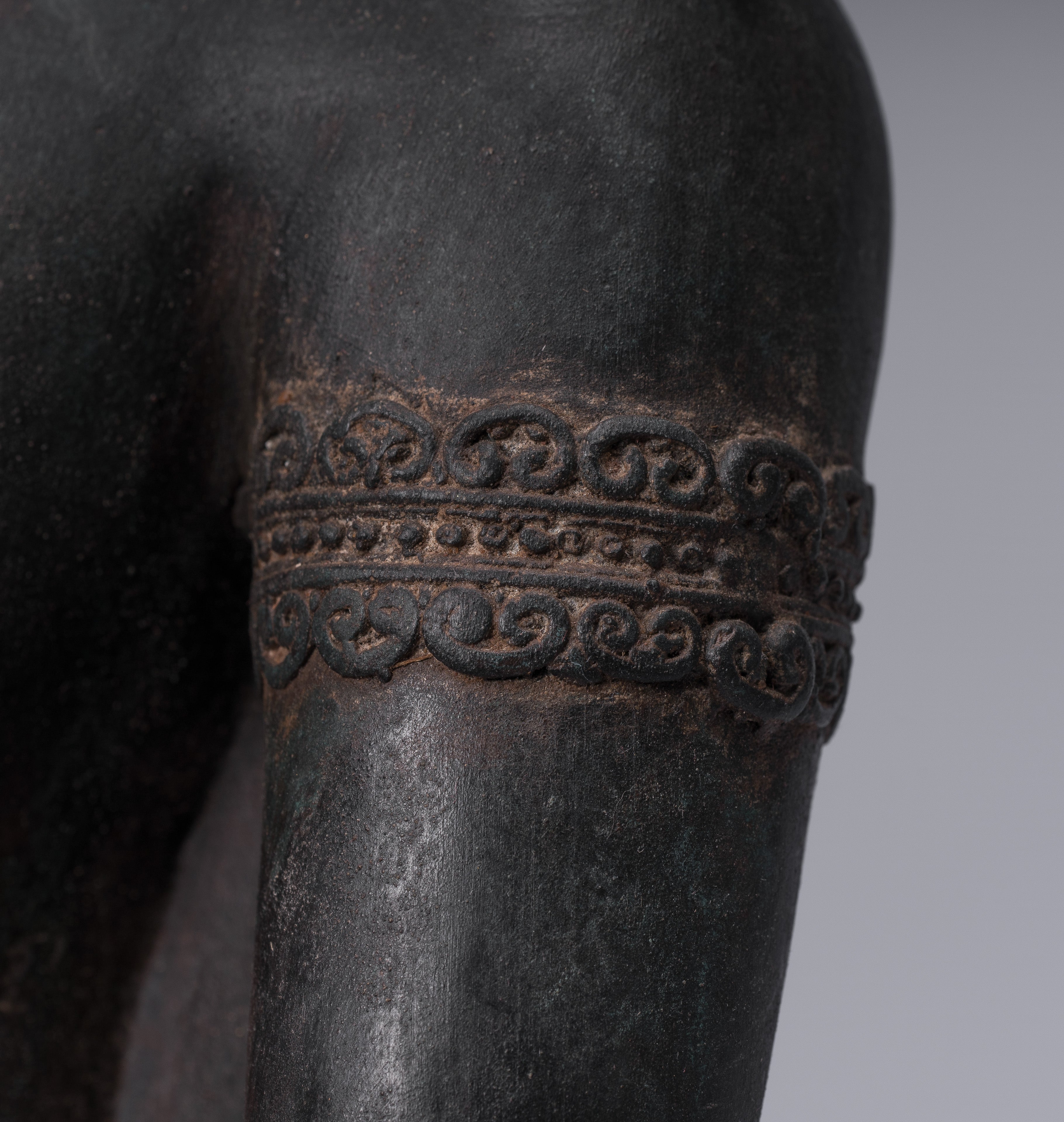 Estatua de Buda - Estatua de estilo tailandés antiguo Ayutthaya Estatua de Buda de la Ilustración Sentada - 66 cm/26 "