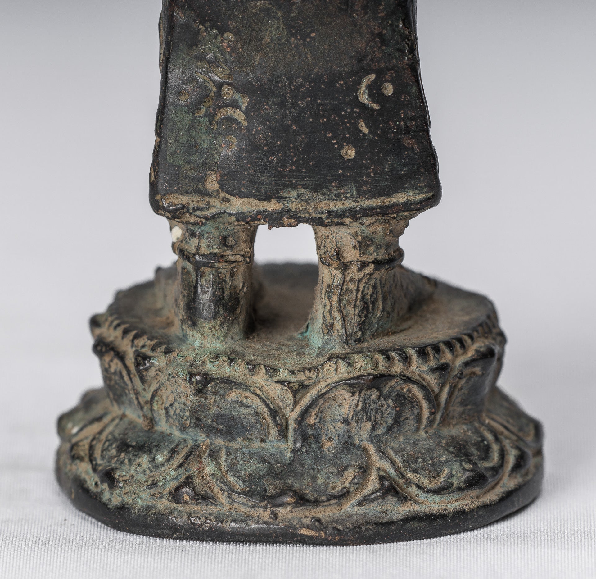 Vishnu Statue - Antique Indonesian Style Majapahit Standing Bronze Vishnu Statue - 22cm/9"