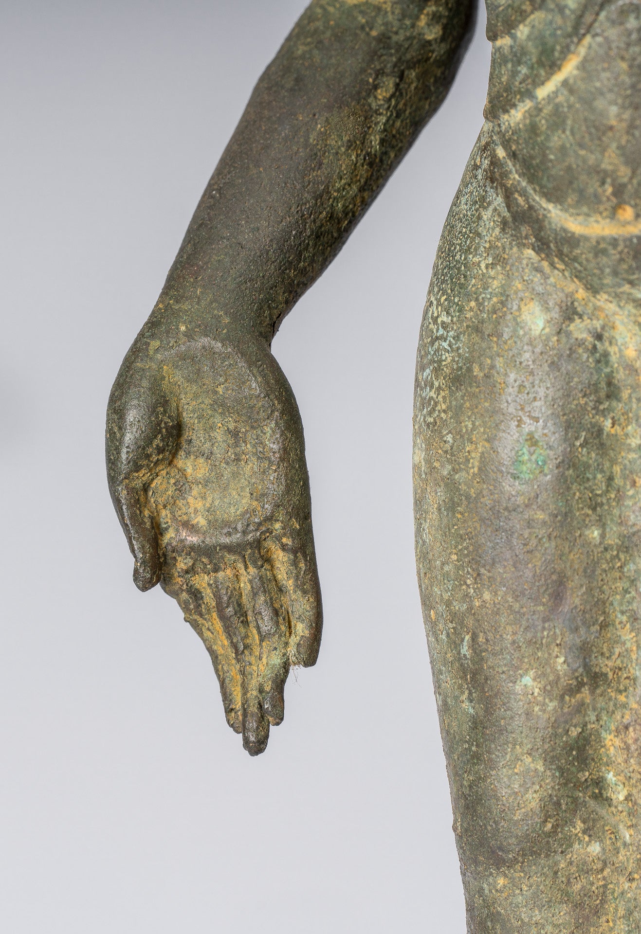 Buddha-Statue – Meisterwerk, antiker indonesischer Bronzestil, javanischer Amitabha-Buddha – 42 cm