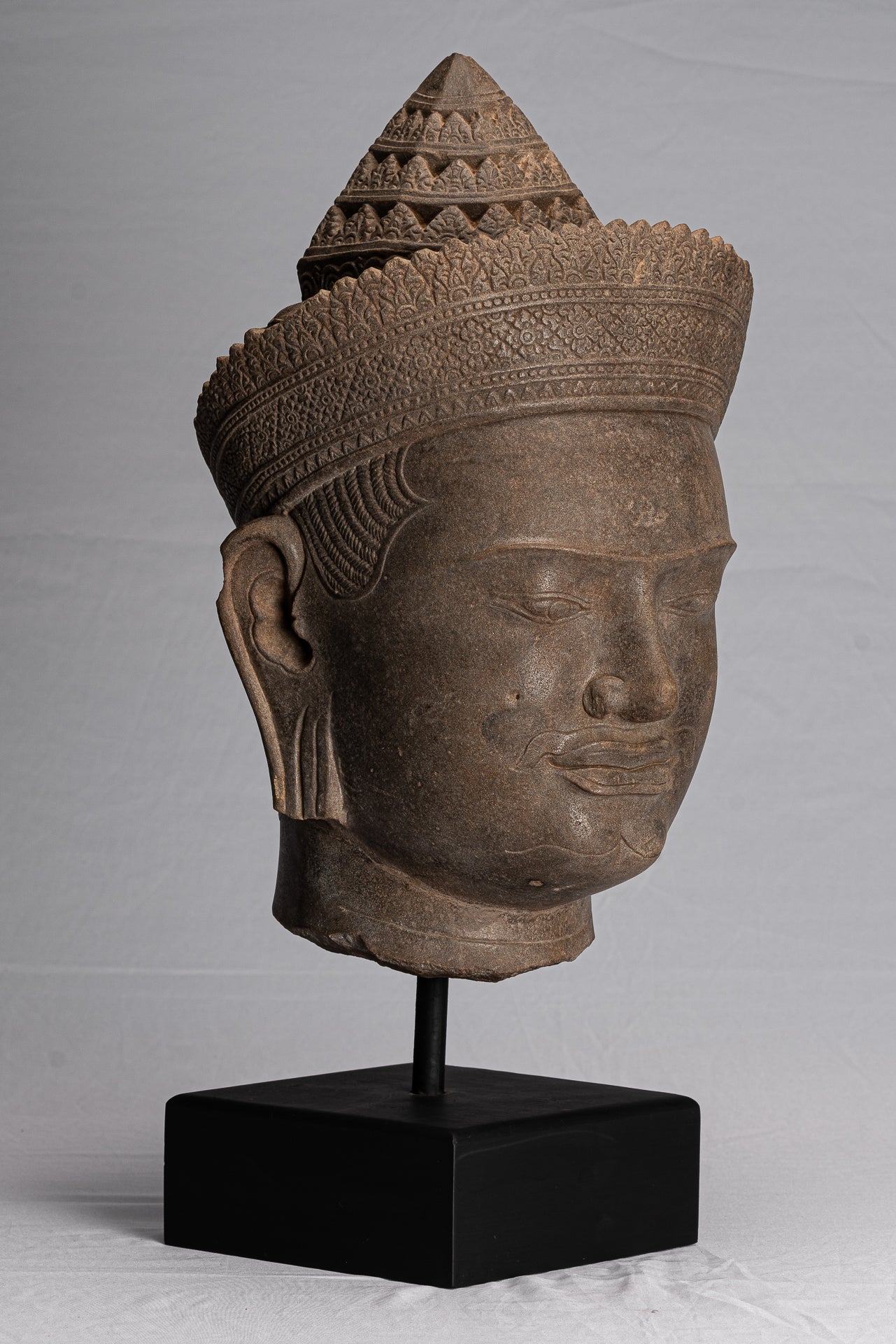 Vishnu Statue-Antique Banteay Srei Style Stone Mounted Khmer Vishnu Head-57cm/23 "