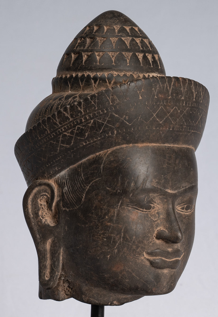 Statue Buddha - Antique Banteay Srei Stone Stone Monted Khmer Buddha Head - 24 cm / 10 "