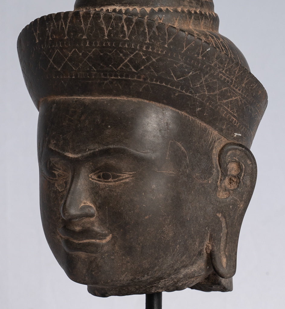 Statue Buddha - Antique Banteay Srei Stone Stone Monted Khmer Buddha Head - 24 cm / 10 "