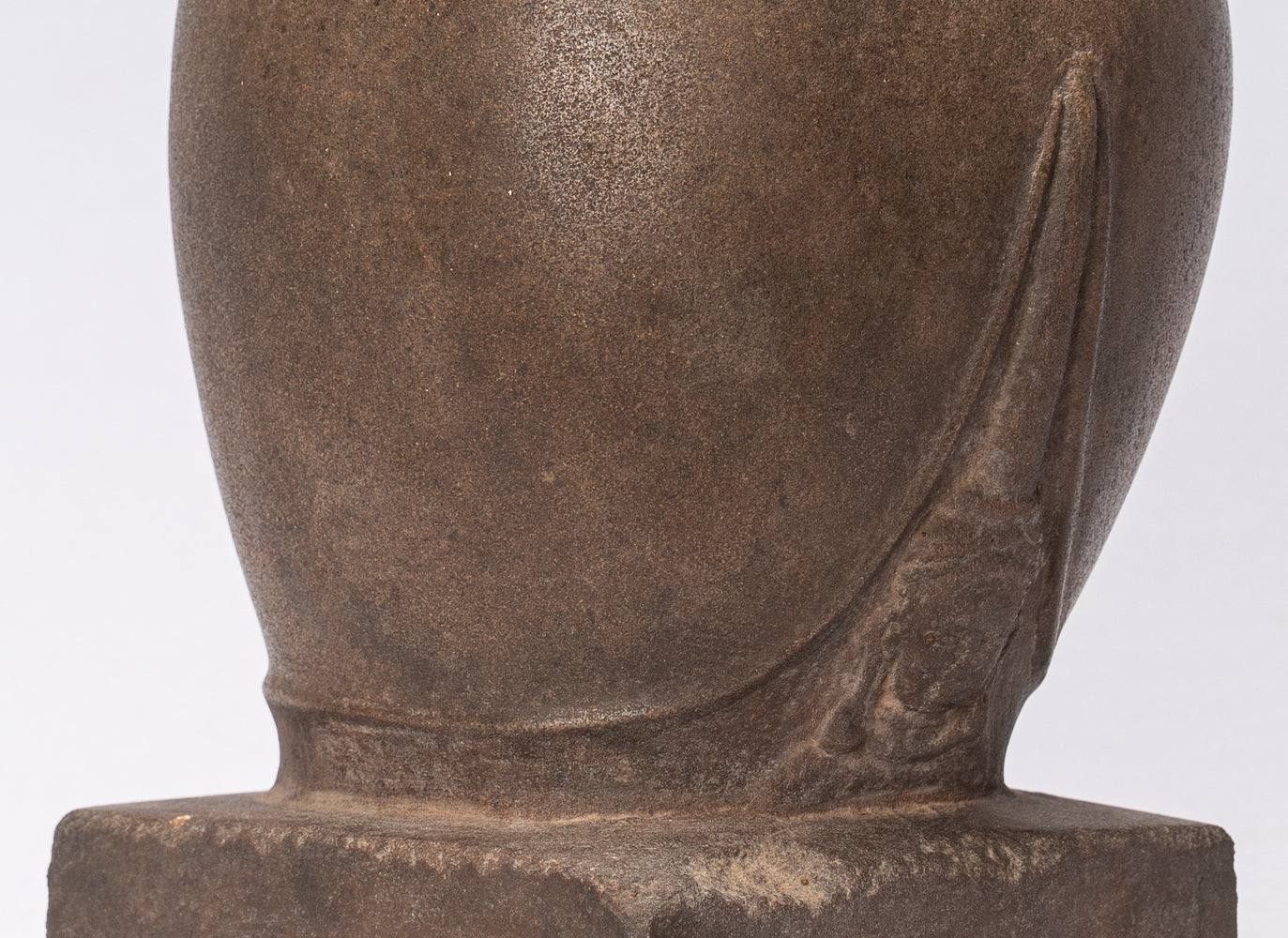 Antiker Stein im Khmer-Stil Lakshmi Mukhalinga Linga / Lingnum – 22 cm