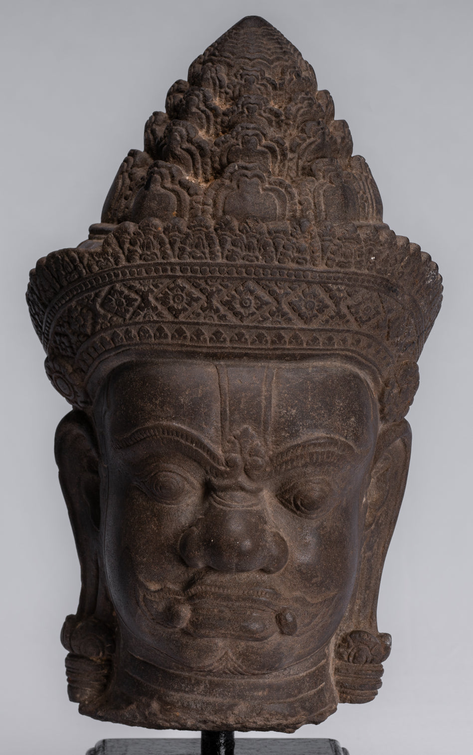 Wächterstatue – antiker Khmer-Stein, Angkor Wat-Stil, Yaksha-Tempelwächter – 37 cm.