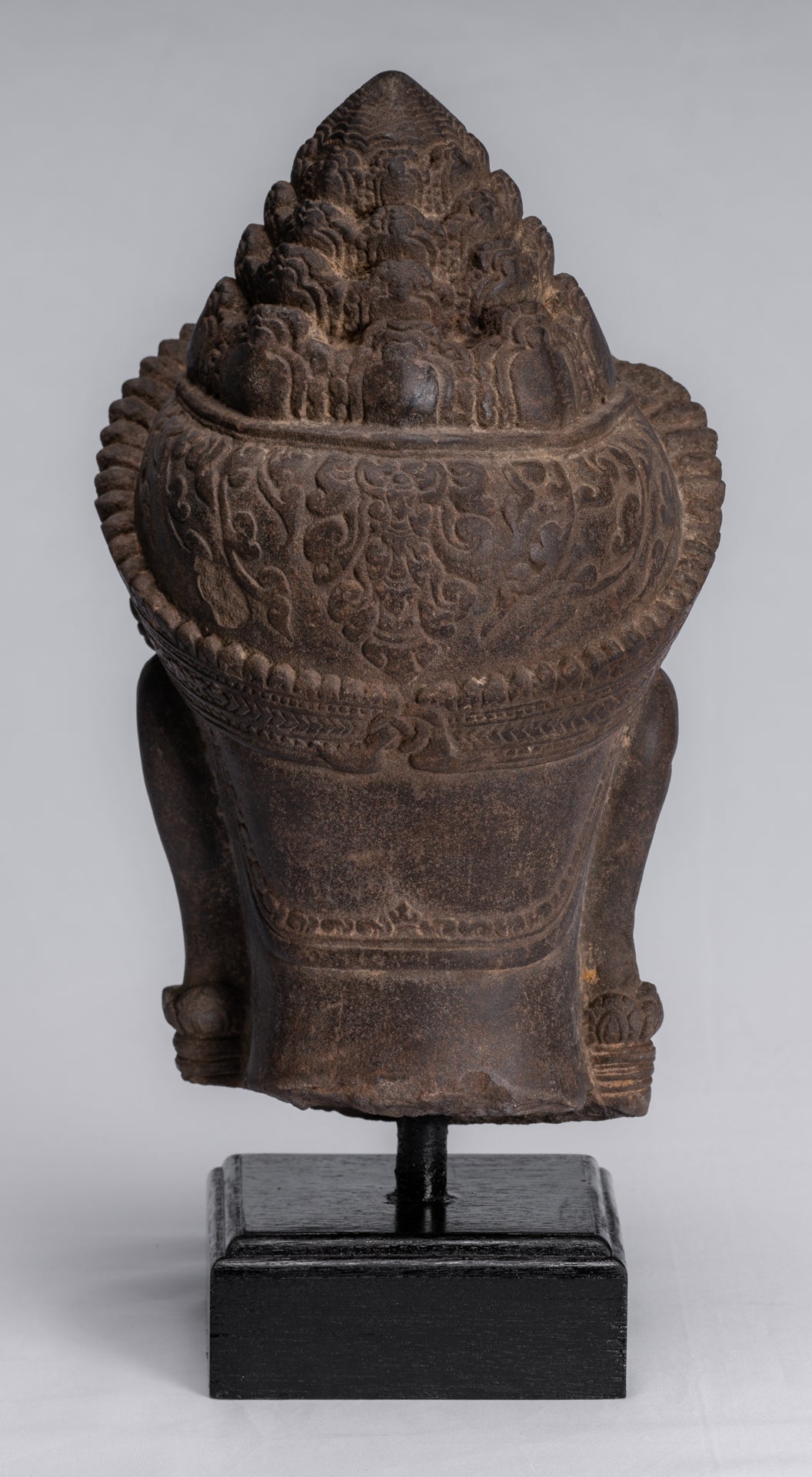 Wächterstatue – antiker Khmer-Stein, Angkor Wat-Stil, Yaksha-Tempelwächter – 37 cm.
