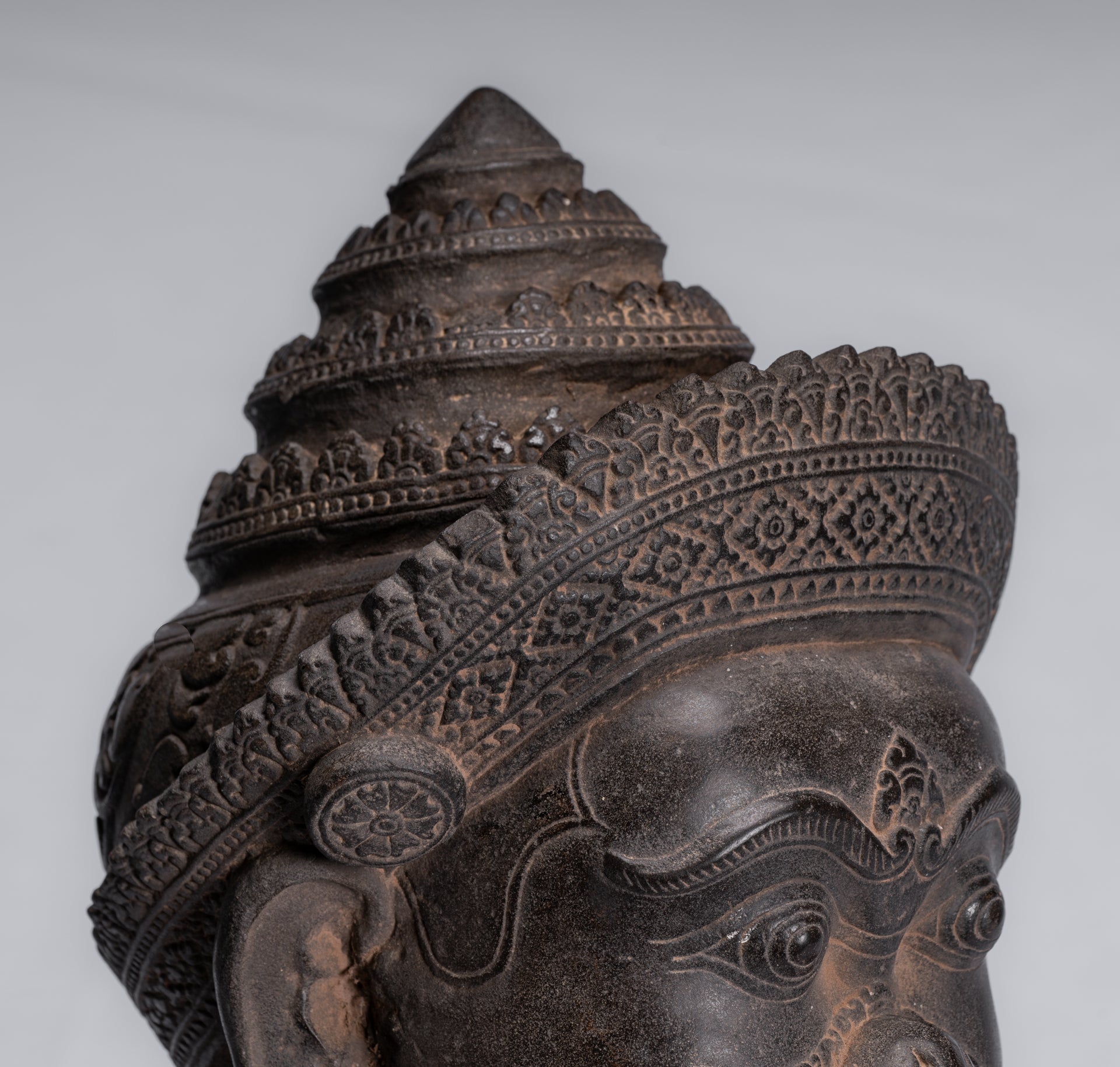 Garuda-Statue – antike Banteay-Srei-Stil-Stein-Khmer-Garuda-Vishnu-Statue – 46 cm/18 Zoll