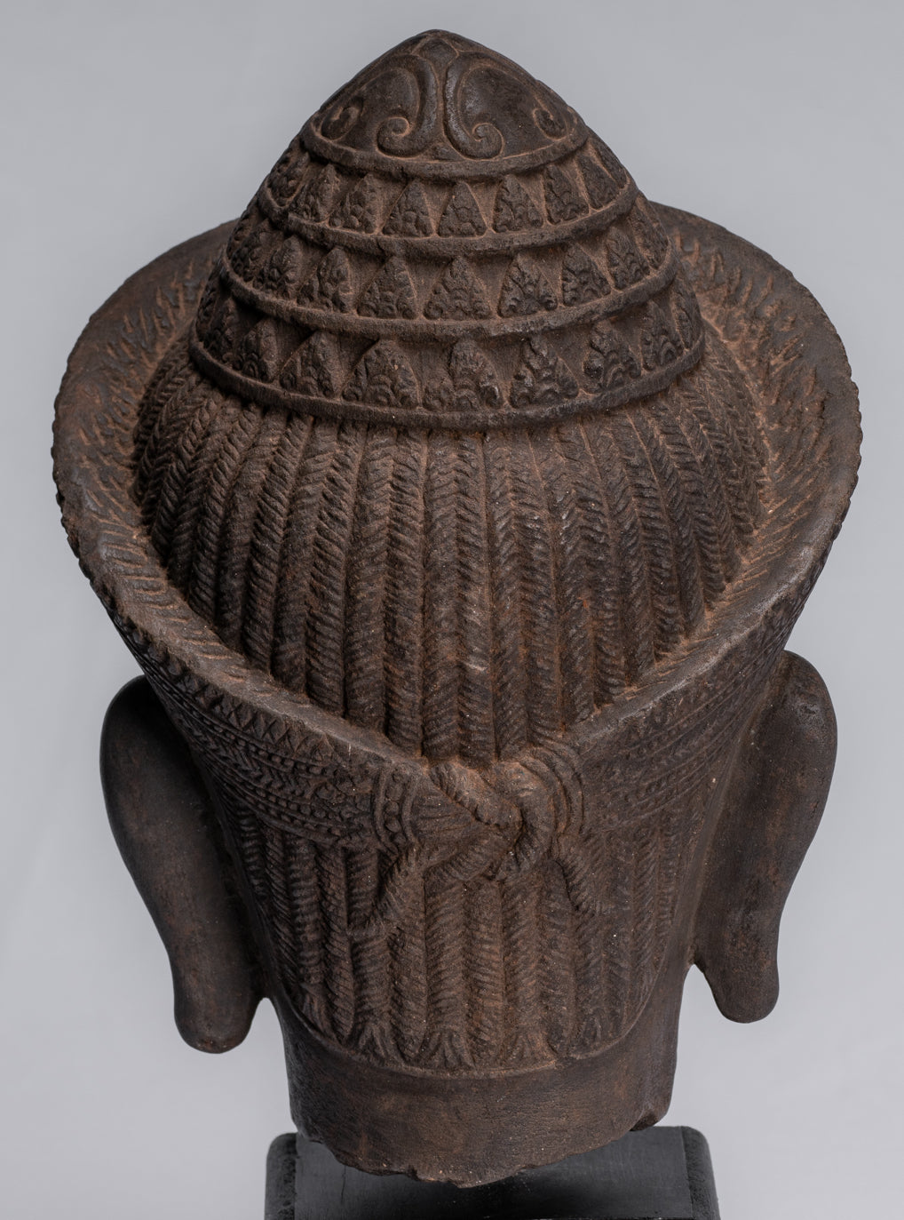 Statue Vishnu - Antique Banteay Srei Stone Stone Monted Khmer Vishnu Head - 35cm / 14 "