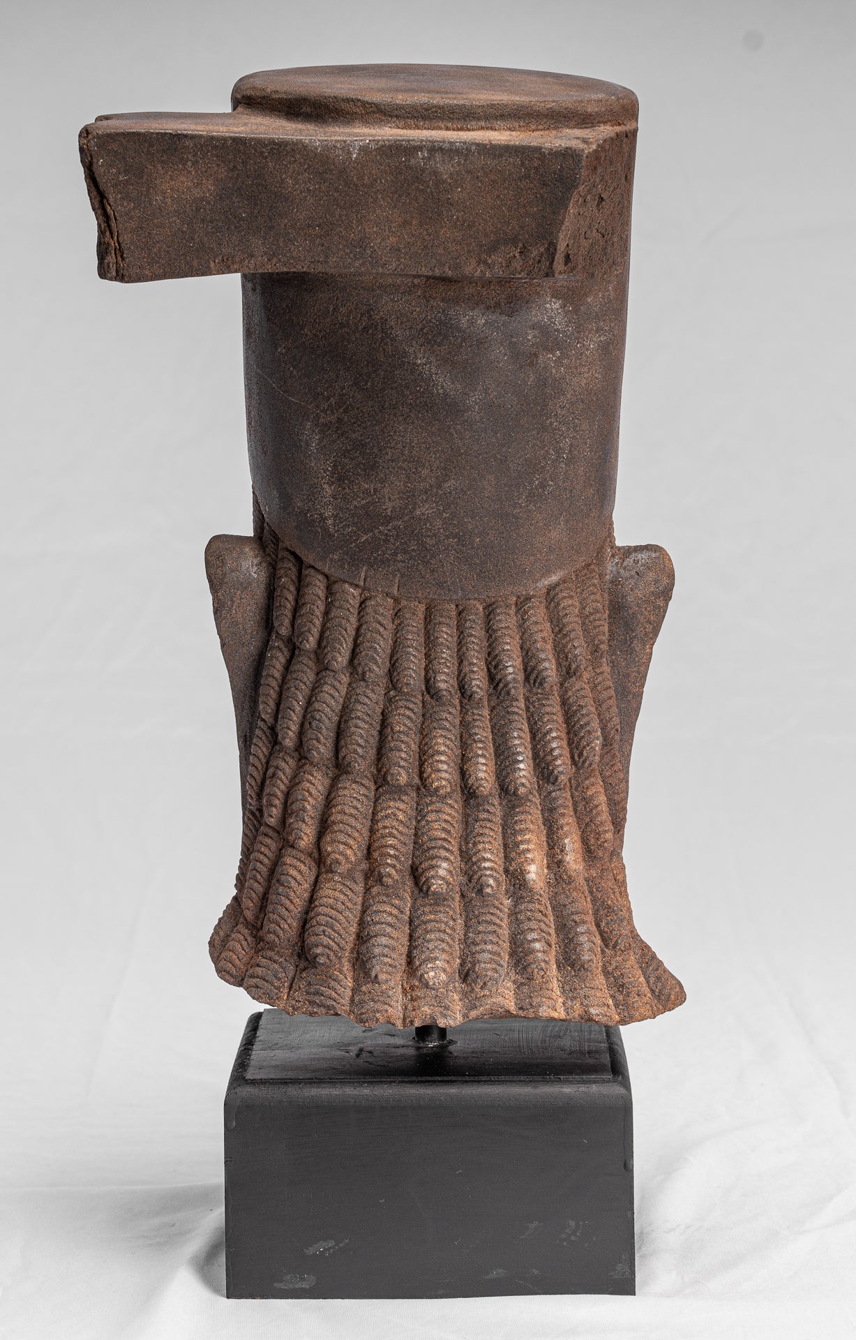 Antique Phnom Da Style Khmer Vishnu Head - Protector & Preserver - 43cm/33"