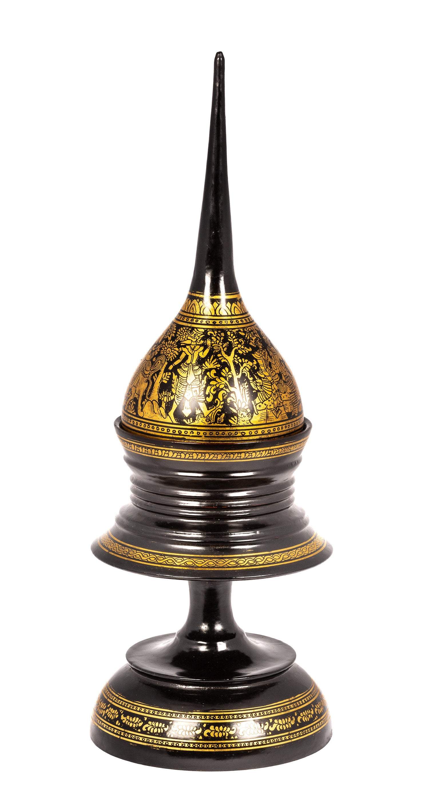 Lacca di Shwe Zawa Burmese del XIX secolo Offerta di stupa - 41 cm/16 "