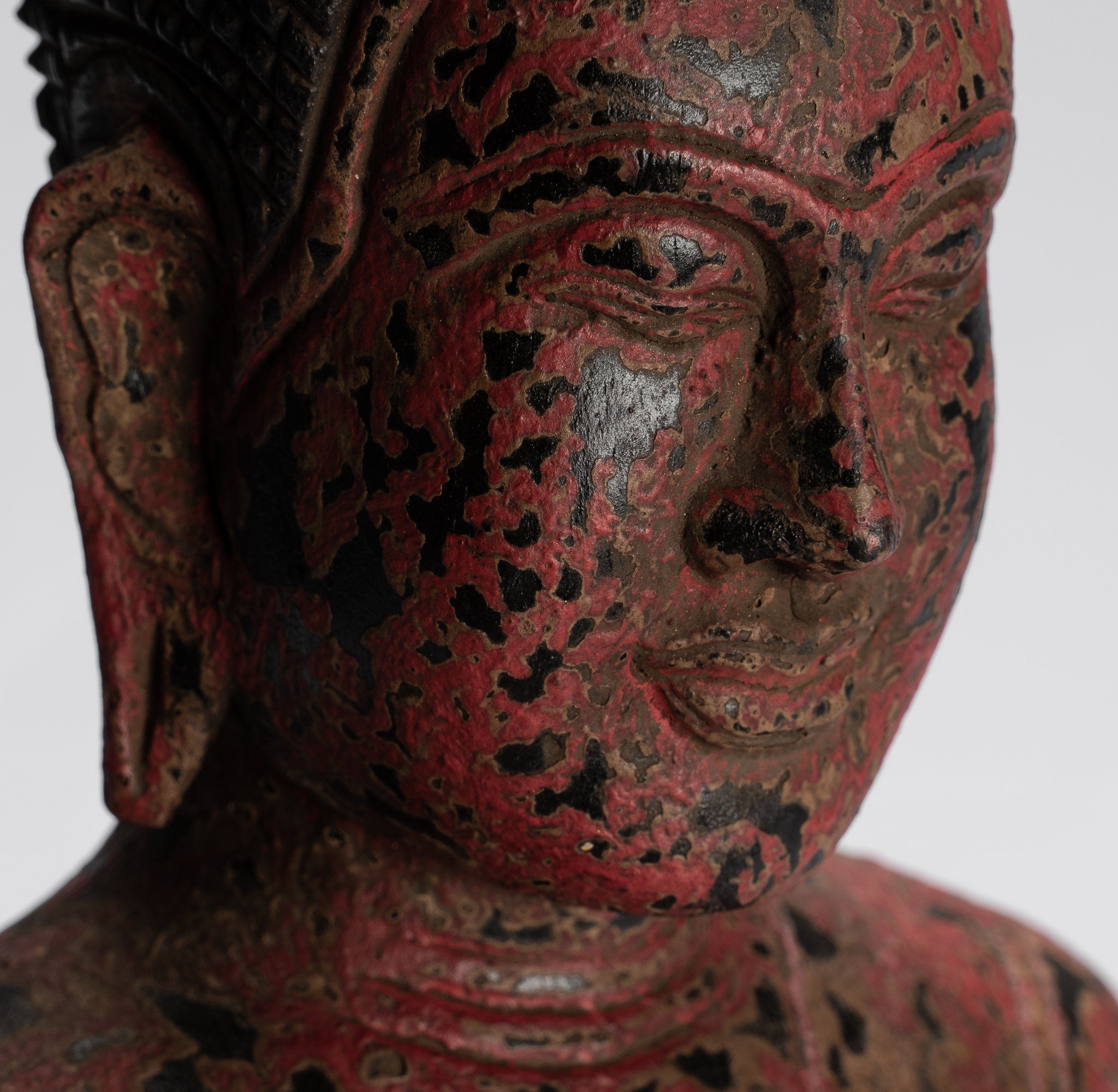 Bouddha assis en bois de style khmer antique dhyana méditation mudra - 38cm / 15 "