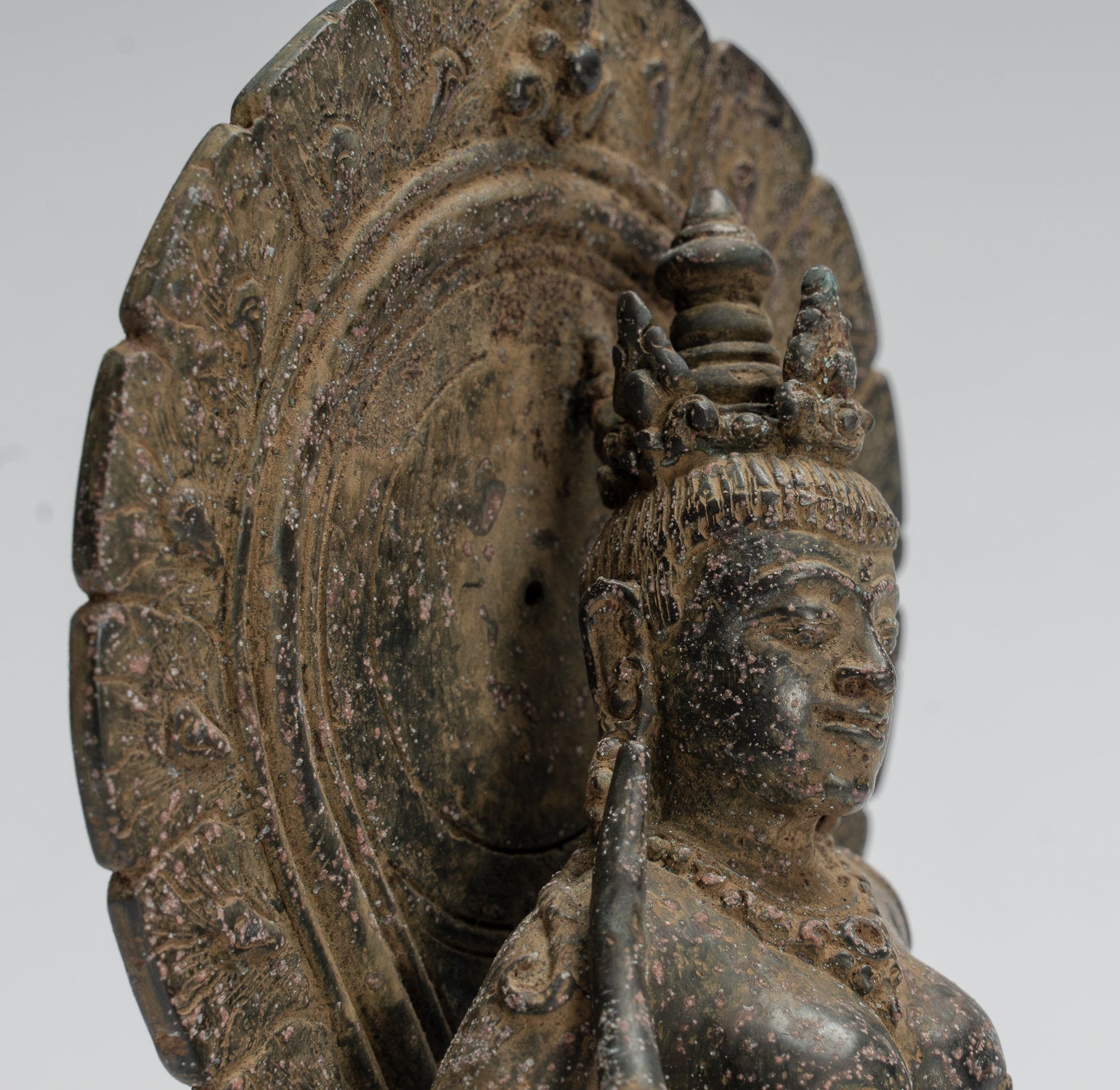 Statue de Tara – Statue antique de style Java Majapahit assise en bronze Devi Tara – 24 cm/25,4 cm
