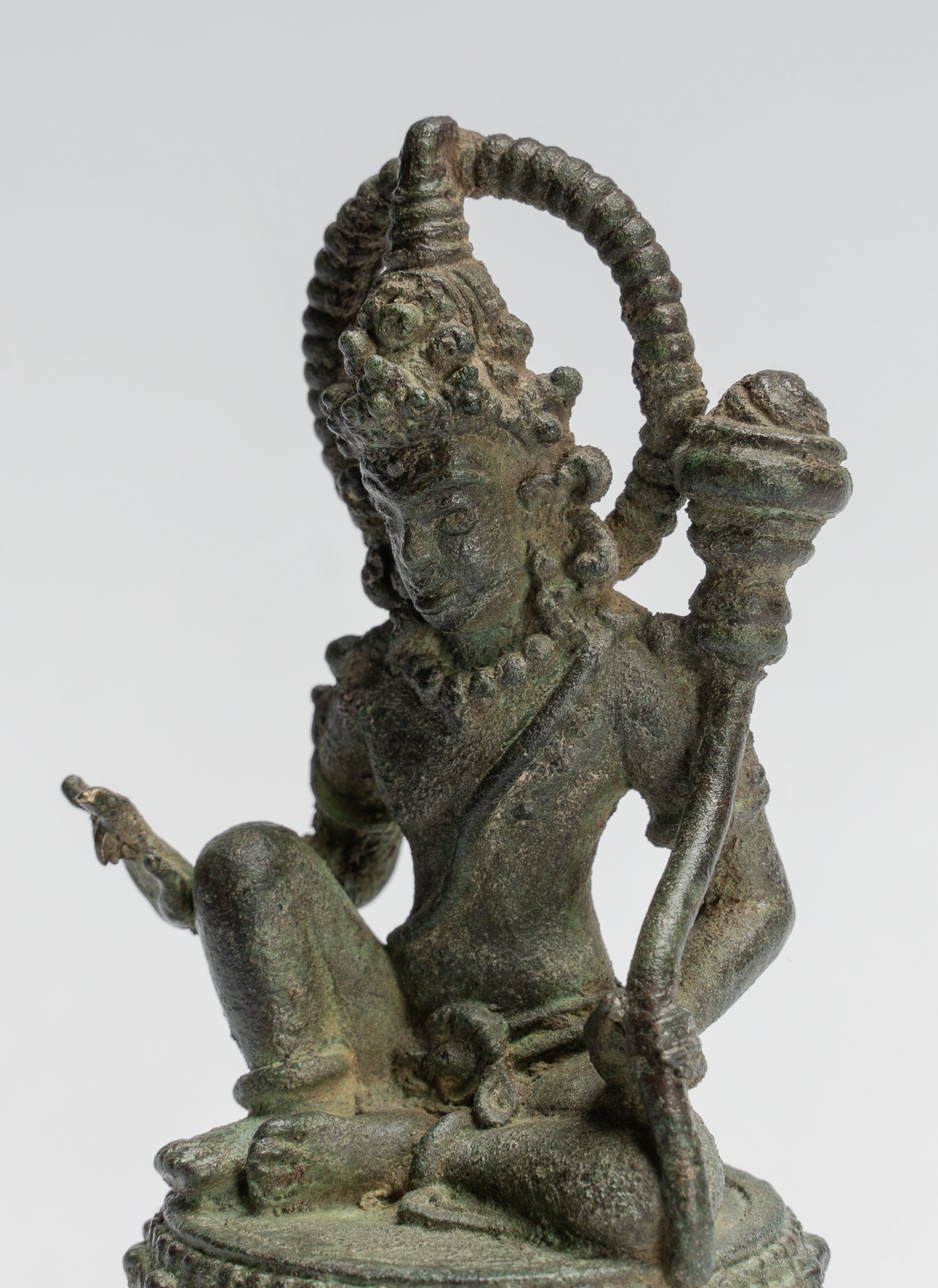 Statue de Tara – Statue antique de style Java Majapahit assise en bronze Devi Tara – 12 cm/12,7 cm