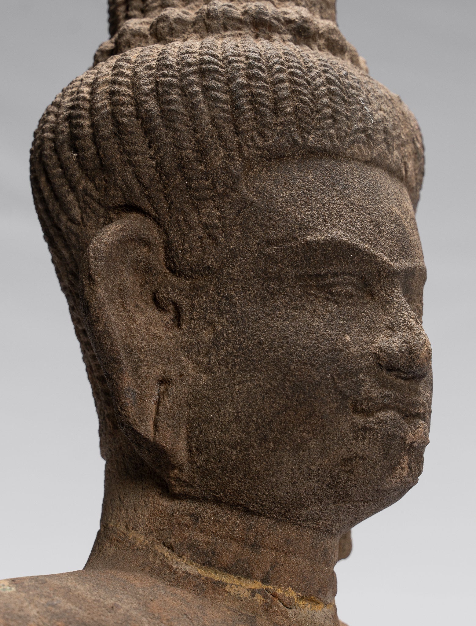 Estatua de Vishnu - Piedra de estilo Baphuon antiguo sentado Khmer Vishnu Statue - 48 cm / 19 "