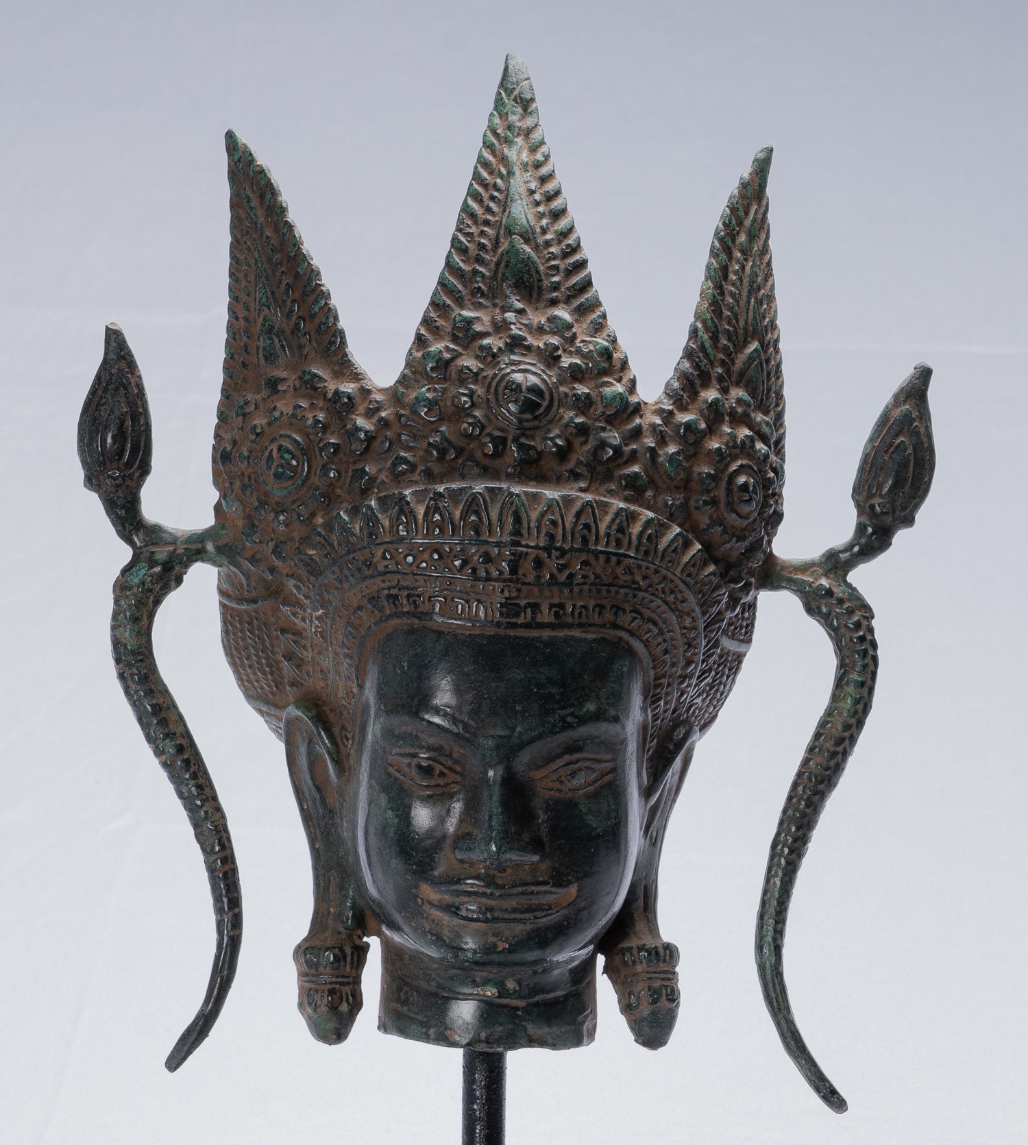 Apsara - Statue d'Angkor Wat Apsara ou ange en bronze antique de style khmer - 35 cm/14"