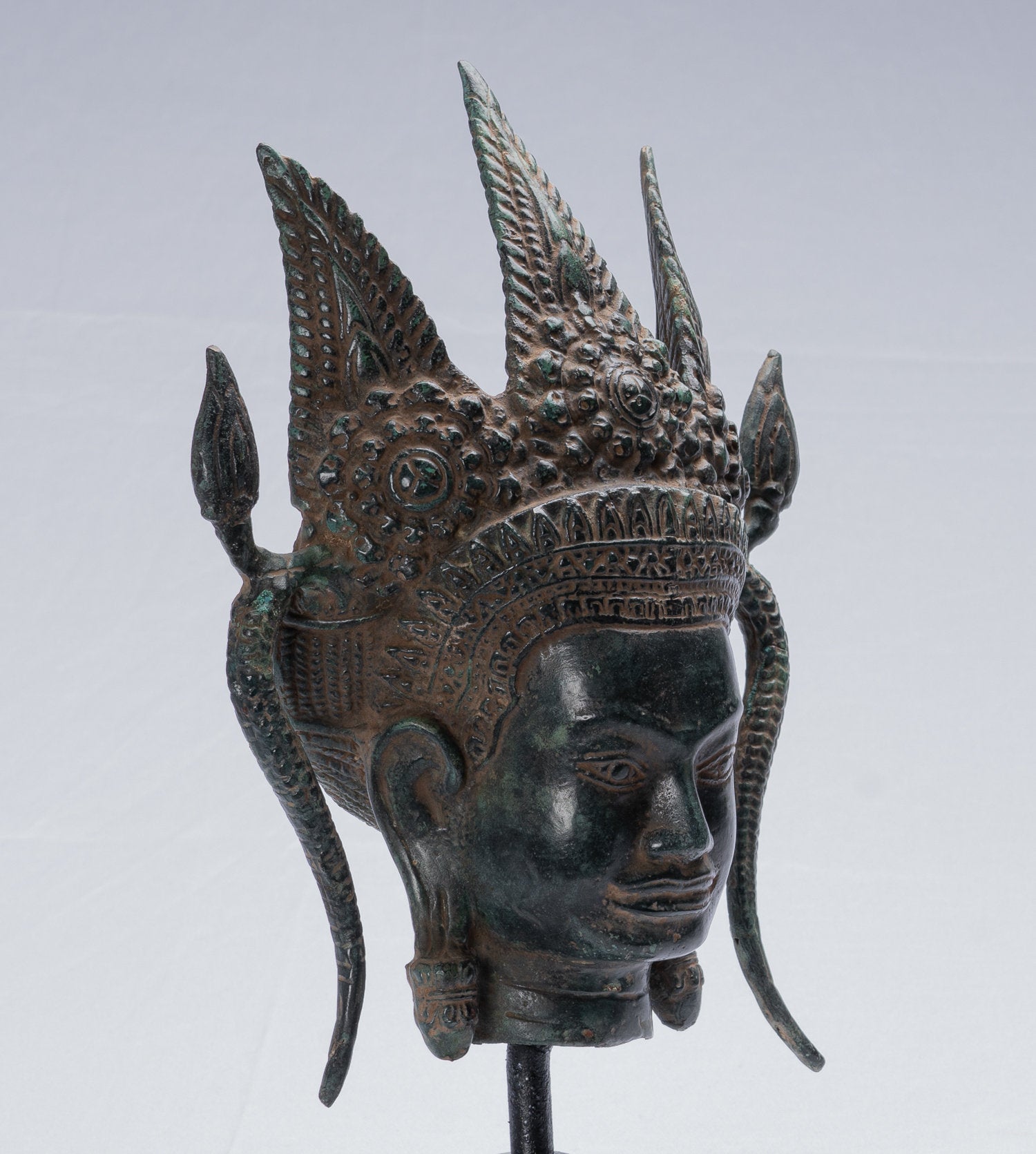 Apsara - Statue d'Angkor Wat Apsara ou ange en bronze antique de style khmer - 35 cm/14"