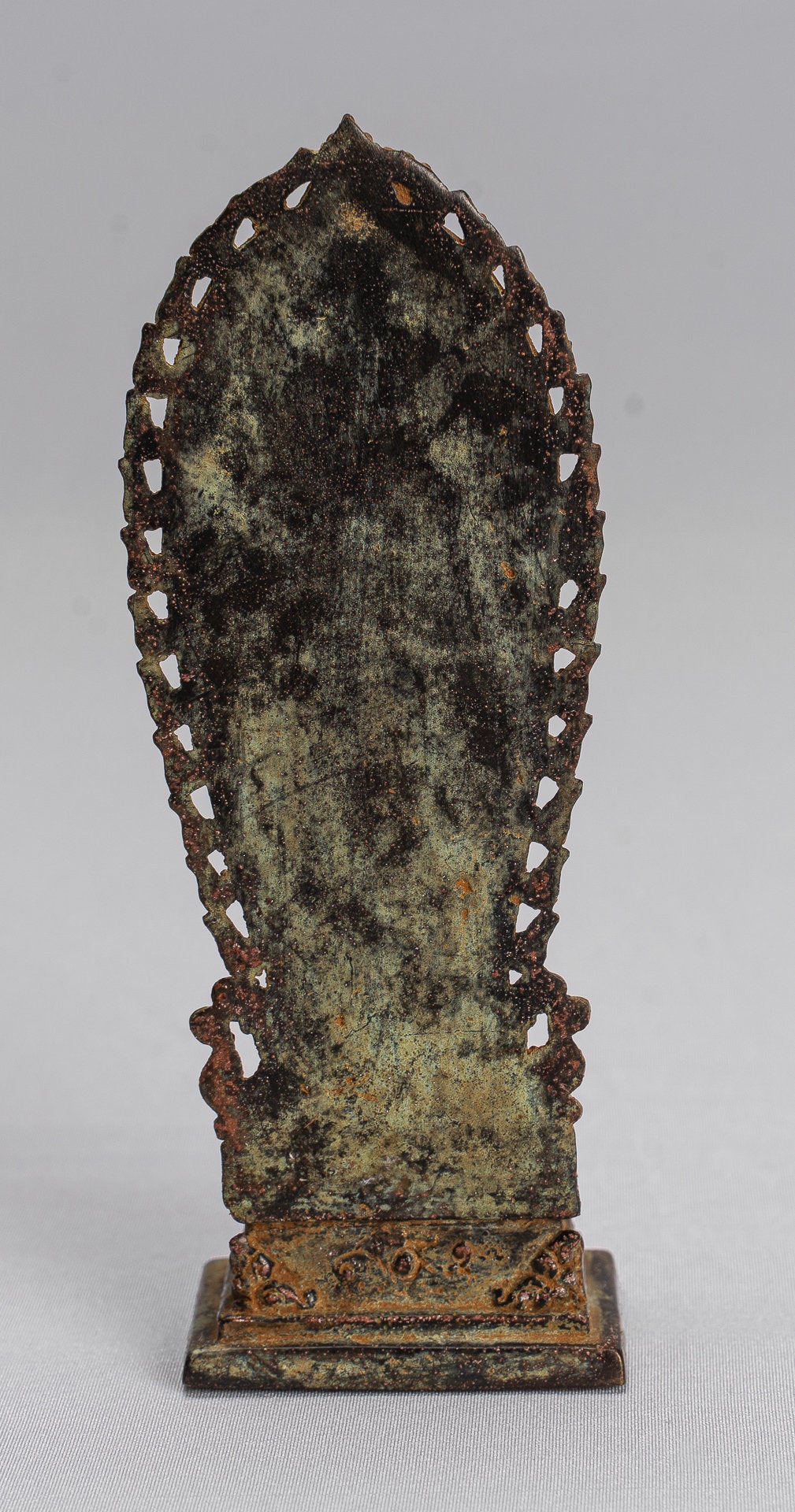 Buddha Statue mit Antiker indonesischer Art stehender Bronze Javanesischer Lehre Buddha 14cm/6"