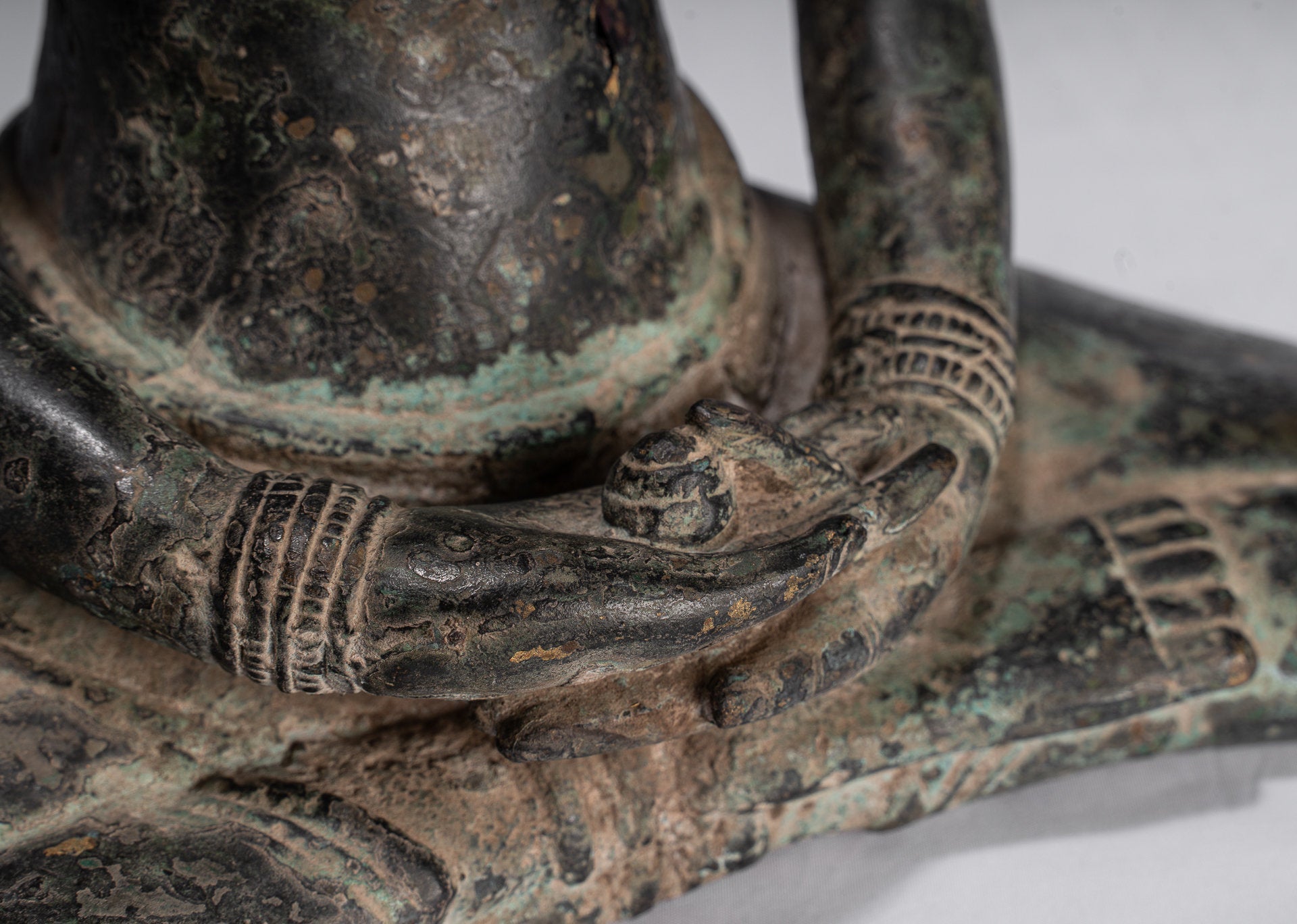 Buddha Statue - Antique Khmer Style Bronze Seated Amitbha Meditation Buddha Statue - 34cm/14"