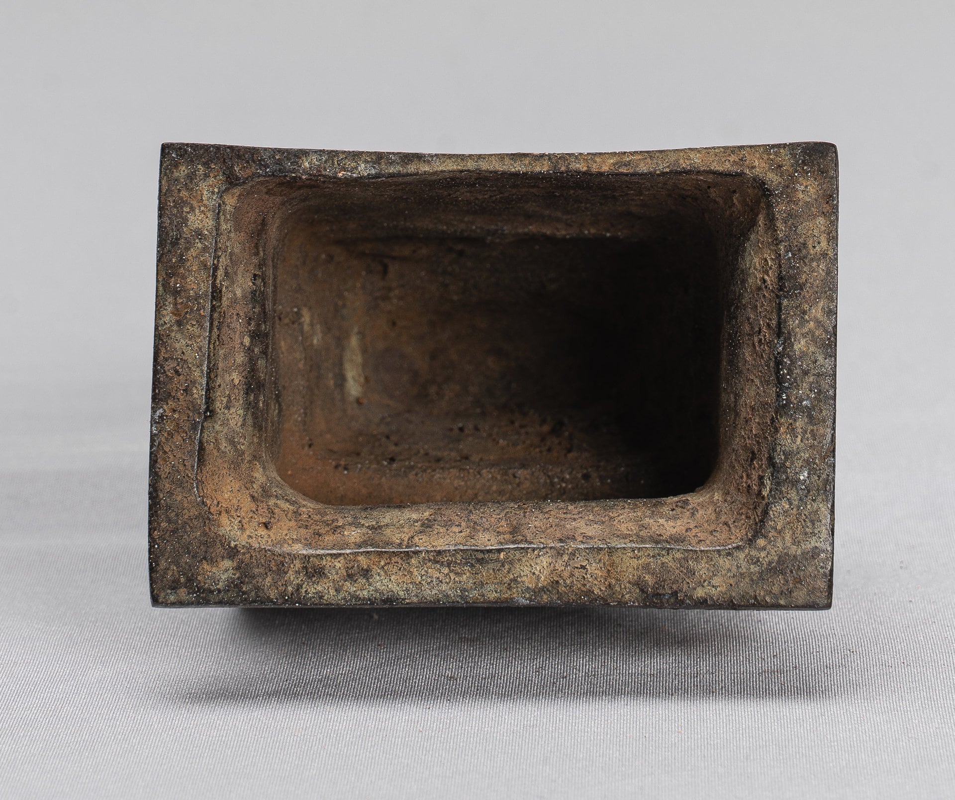 Estatua de Tara - Estatua de Bronce Devi Tara de bronce sentado de Majapahit antiguo de Java - 15 cm/6 "