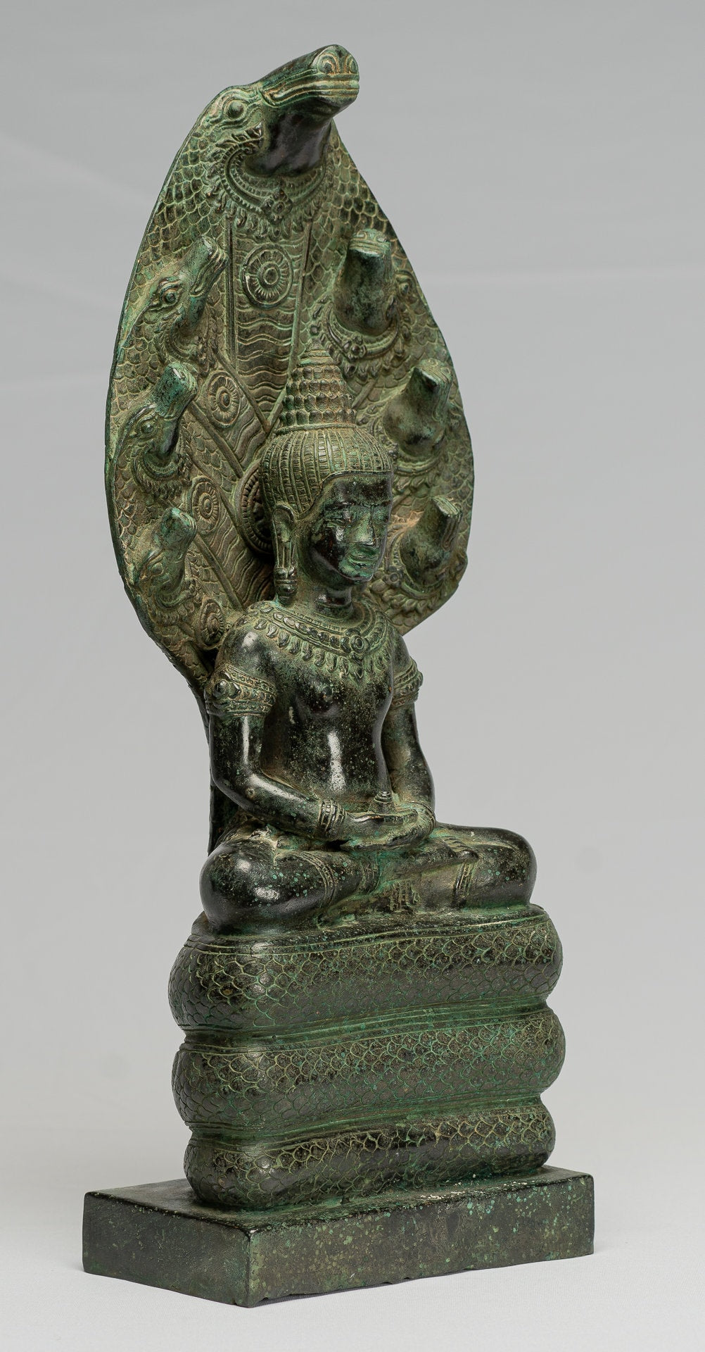 Estatua de Buda - Estilo de bayón antiguo Khmer Meditación Naga Naga Buddha - 44cm/18 "