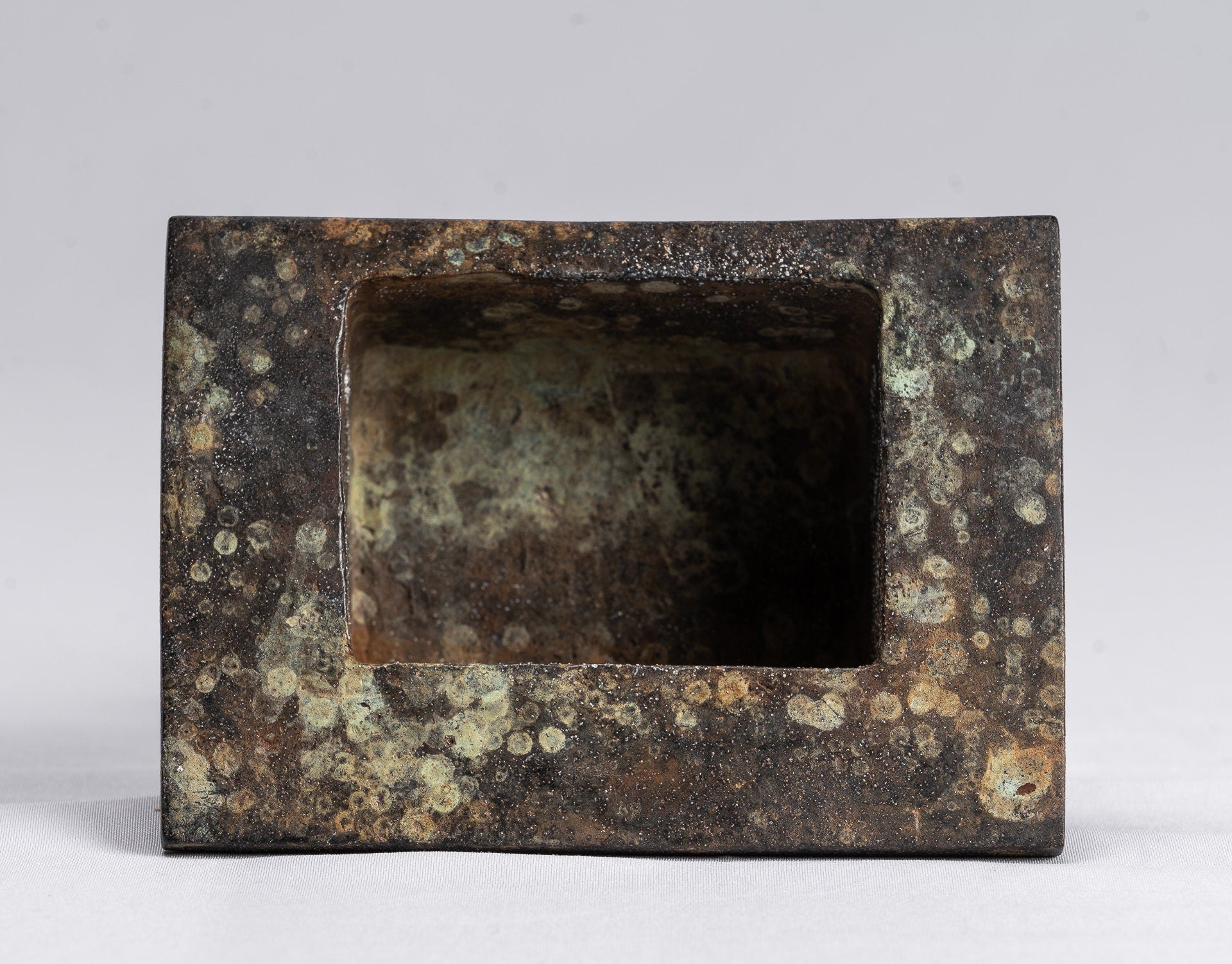 Statue de Tara – Antique style Java Majapahit indonésien assis en bronze Devi Tara – 17 cm