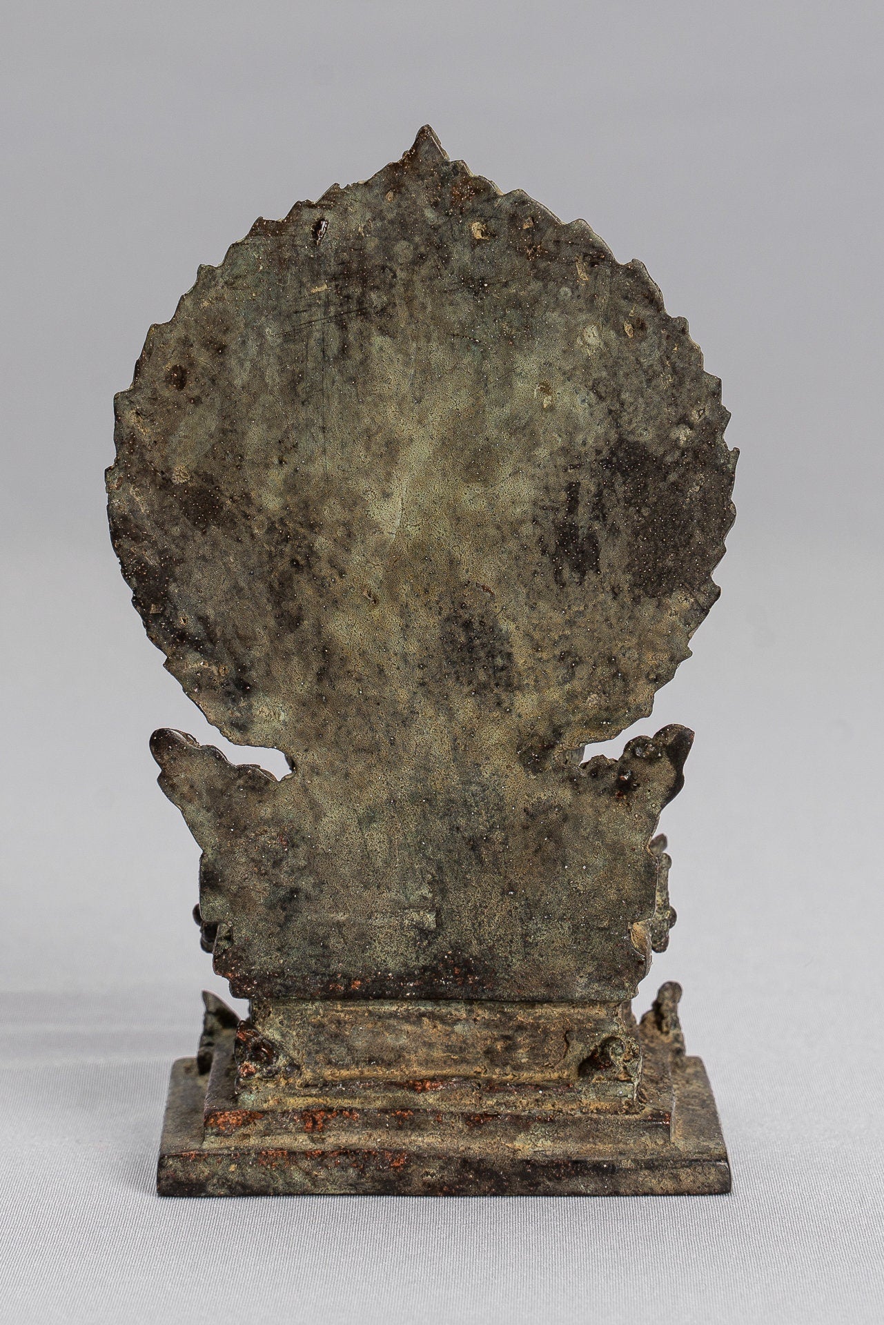 Statua di Tara - Antique Java Style Majapahit Seduto Devi Devi Tara Statua - 14 cm/6 "