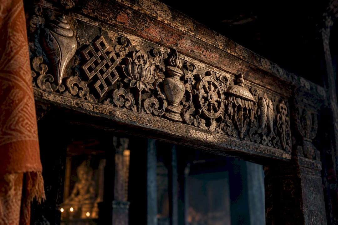 Ashtamangala Meaning for Collectors: Icon Details That Reveal Origin