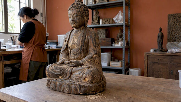Woodworm in Statues: Fresh Frass Means Isolate Before Treating