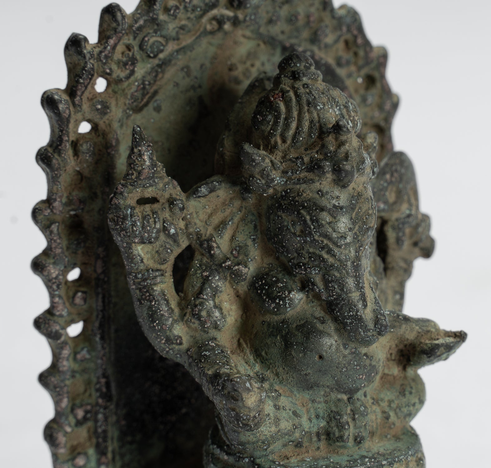Ganesha Statue - Antique Javanese Style Bronze Seated Indonesian Ganesha Statue - 14cm/6"
