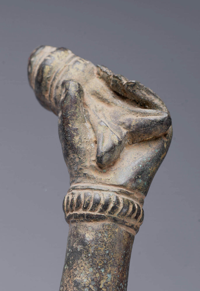 The Sacred Conch Shell (Shankha) in Hinduism: Symbolism and Significan ...