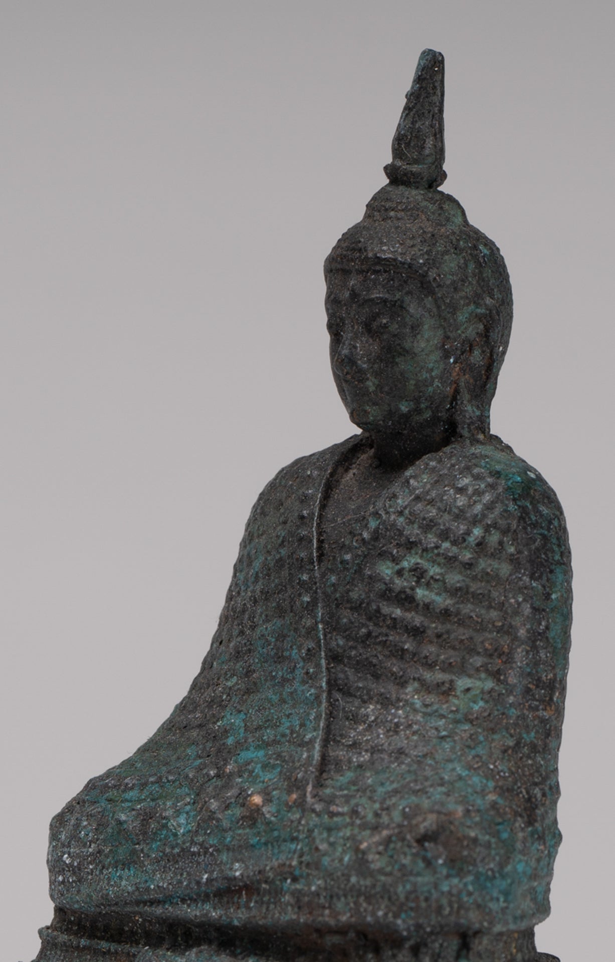 Perché la Via di Mezzo è ancora importante: l’equilibrio buddista tra le attività materialistiche di oggi