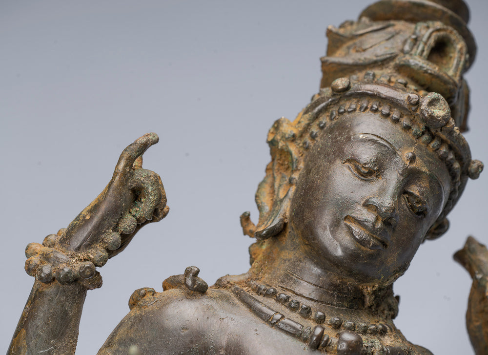 Estatua de Tara - Estatua de Devi Tara de bronce de pie Majapahit estilo antiguo de Java - 56 cm/22"