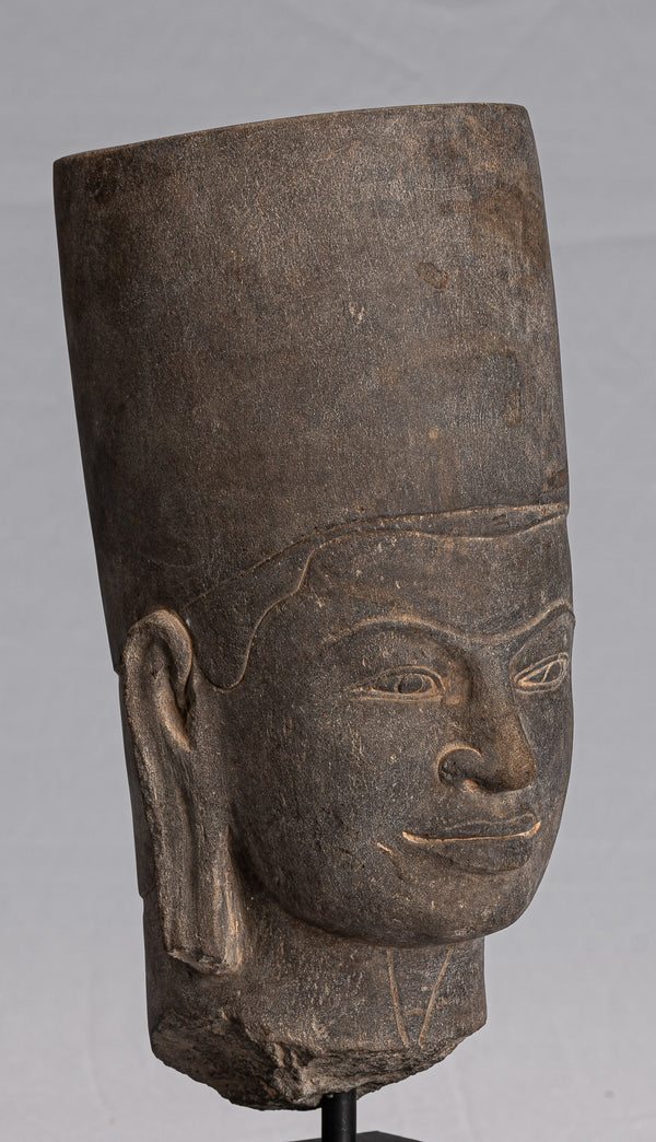 Vishnu Statue - Antique Phnom Da Style Stone Mounted Vishnu Head - 37cm/15"