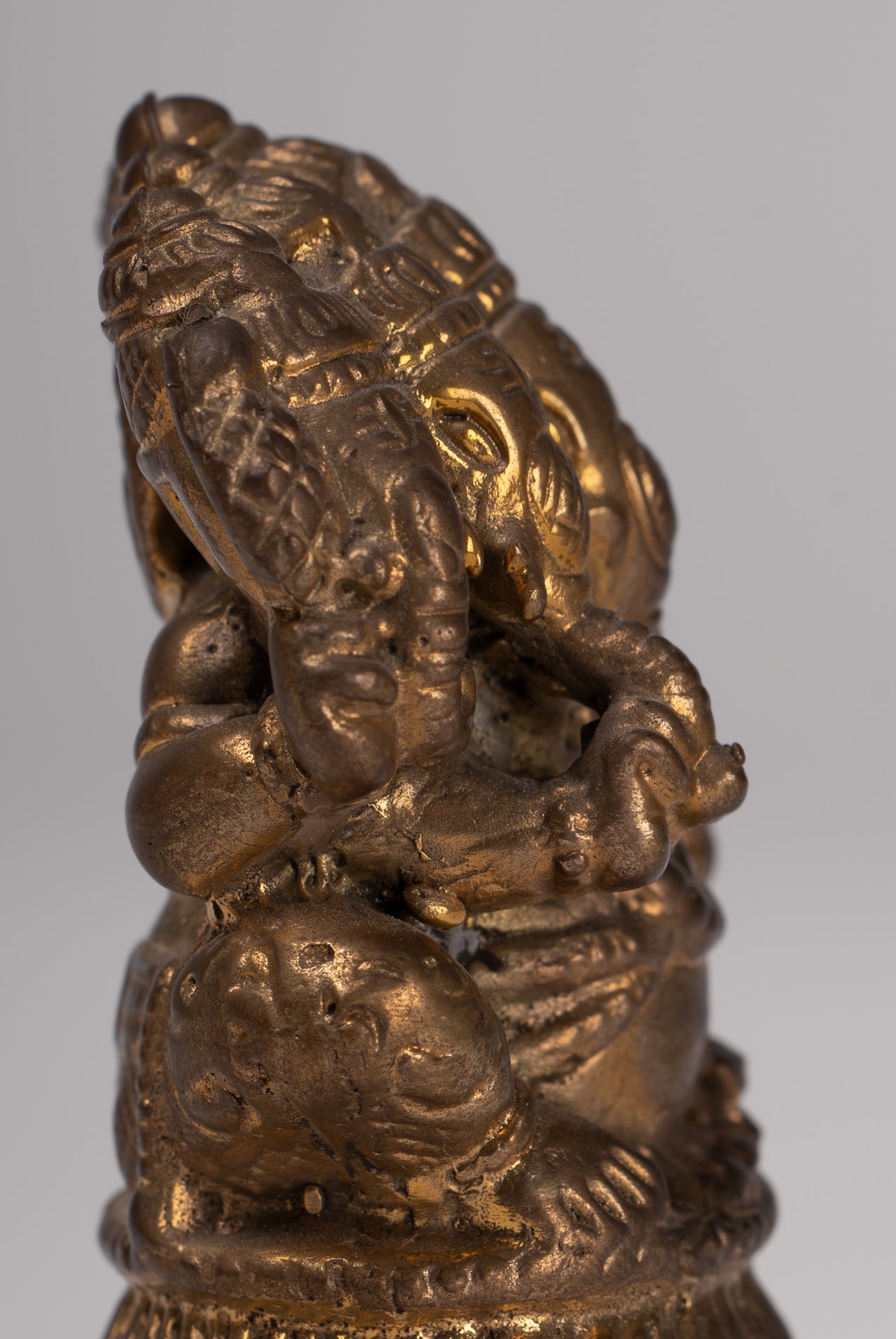 Ganesh - Antique Thai Style Brass Seated Gold Heramba Ganapati Statue  - 8cm/3"