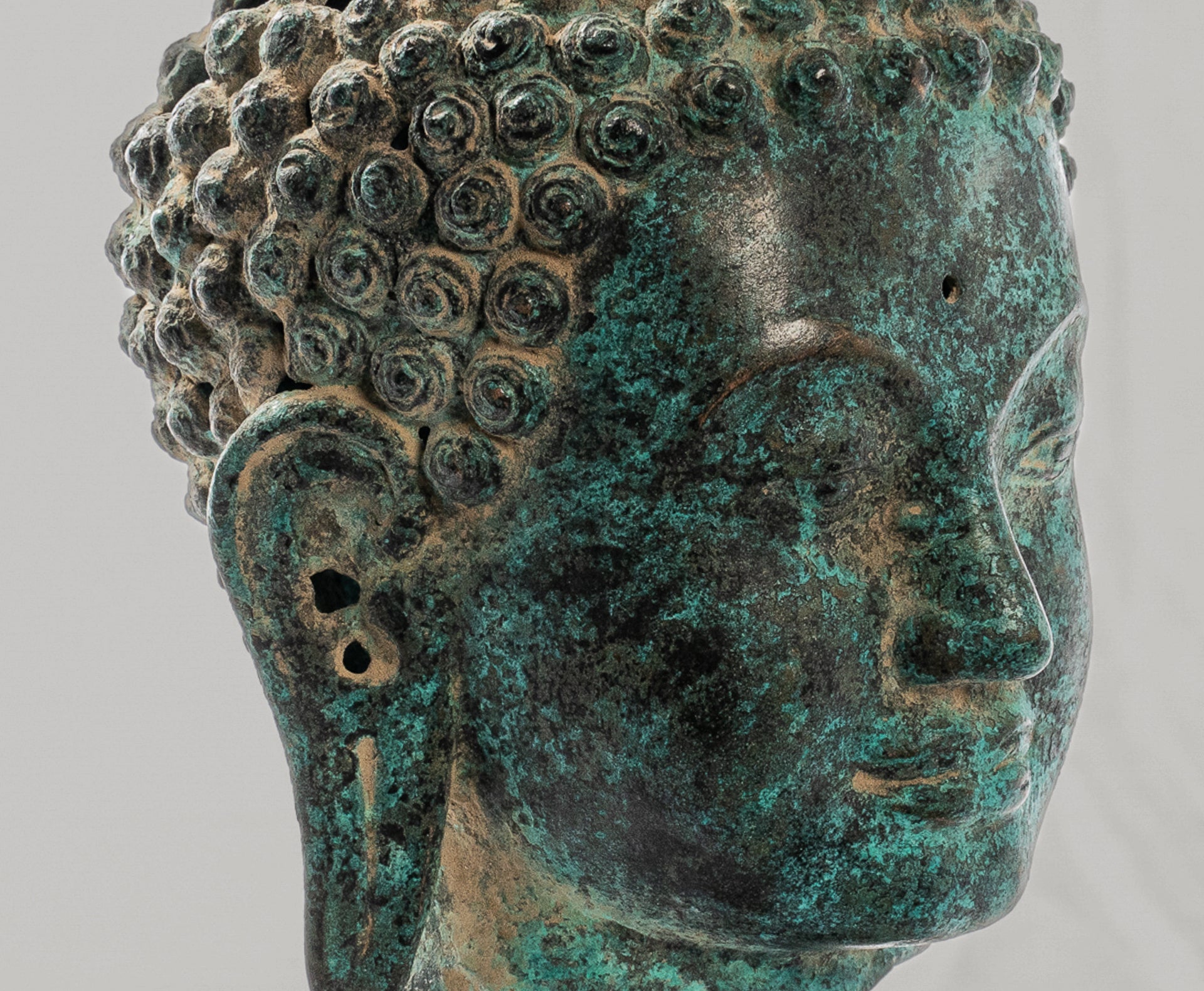 Buddha Statue - Antique Thai Style Mounted Dvaravati Bronze Buddha Head Statue - 20cm/8"