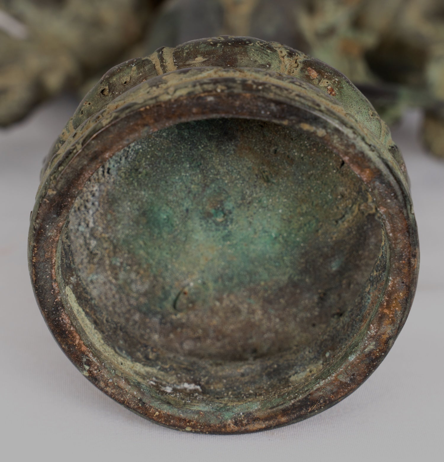 Estatua de Shiva - Estatua de shiva de 16 brazos de estilo indonesio antiguo de estilo indonesio - 32 cm/13 "