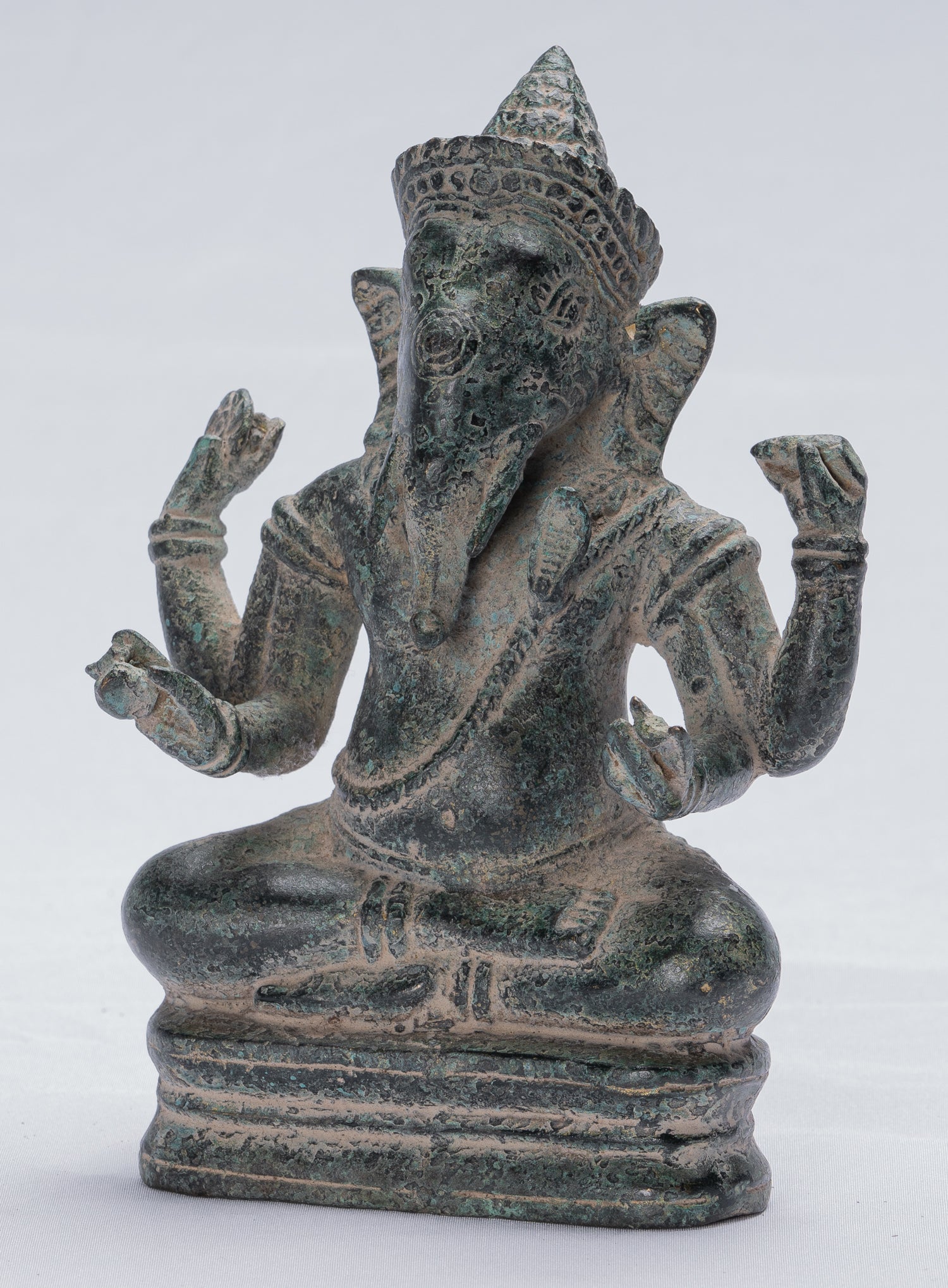 Ganesha Statue - Antique Khmer Style Seated Bronze Bayon Ganesh Statue - 18cm/7"