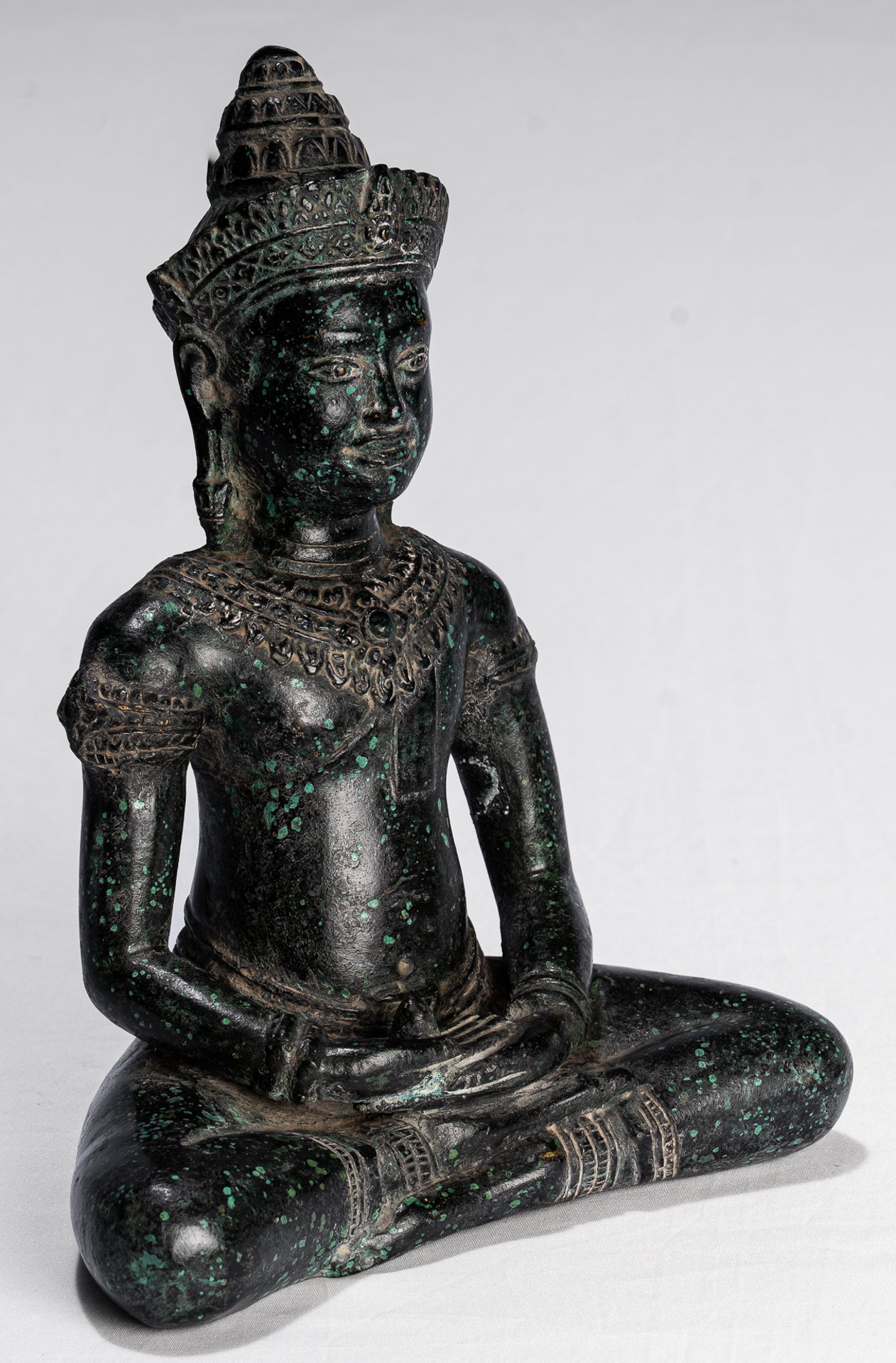 Buddha Statue - Antique Khmer Style Meditation Baphuon Buddha Statue - 24cm/10"