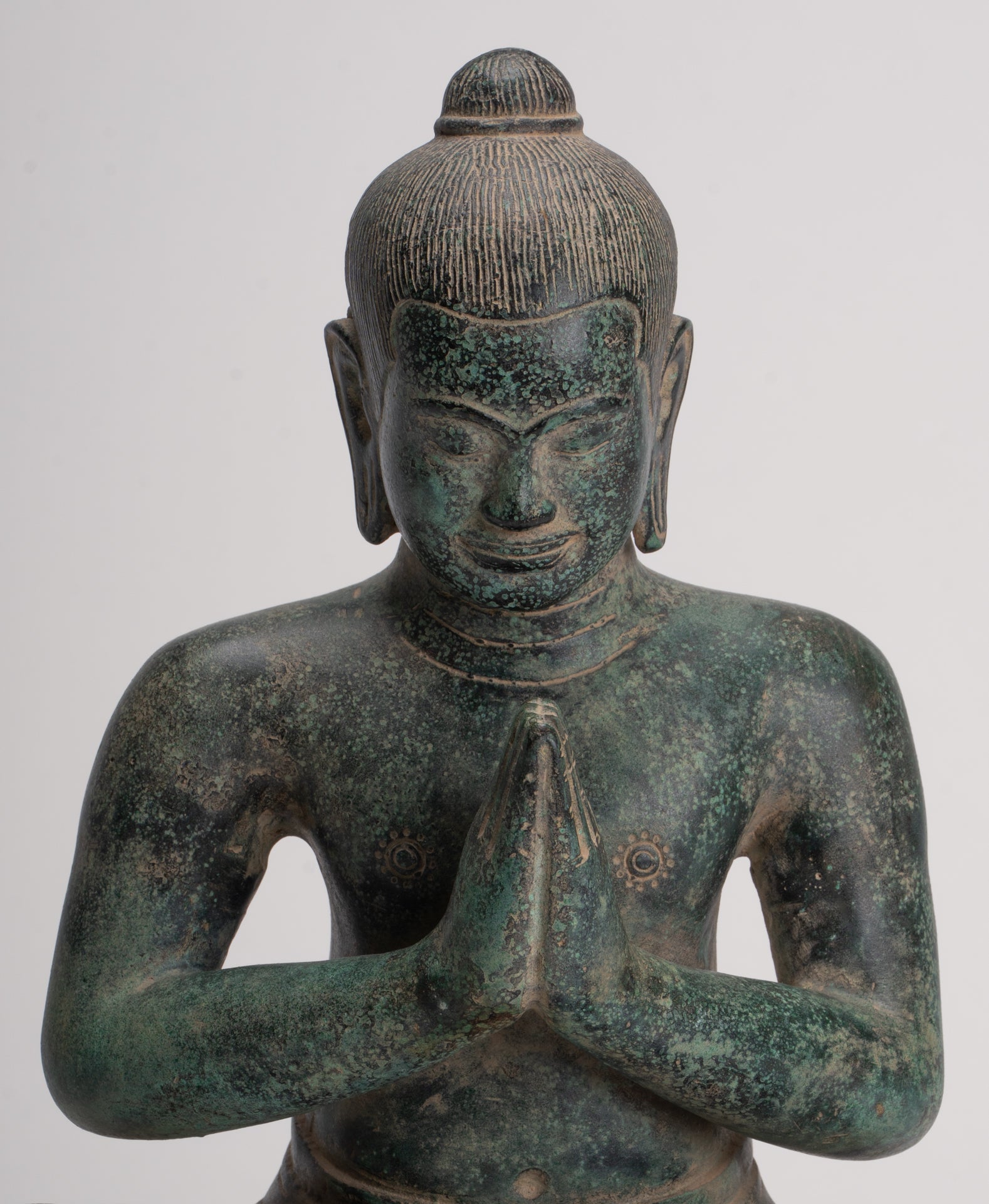 Estatua de Jayavarman - Estatua antigua de bronce de Jayavarman VII estilo jemer sentado - 31 cm/12"