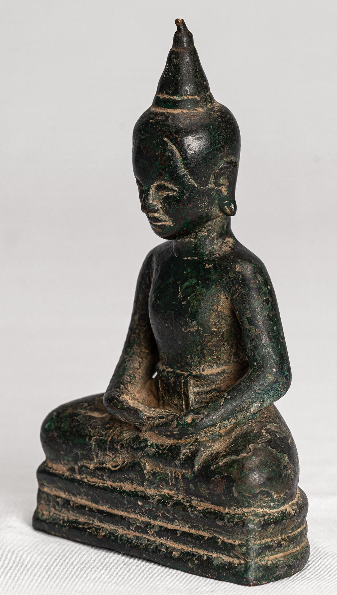 Buddha Statue - Antique Khmer Style Bronze Meditation Phnom Da Buddha Statue - 15cm/6"