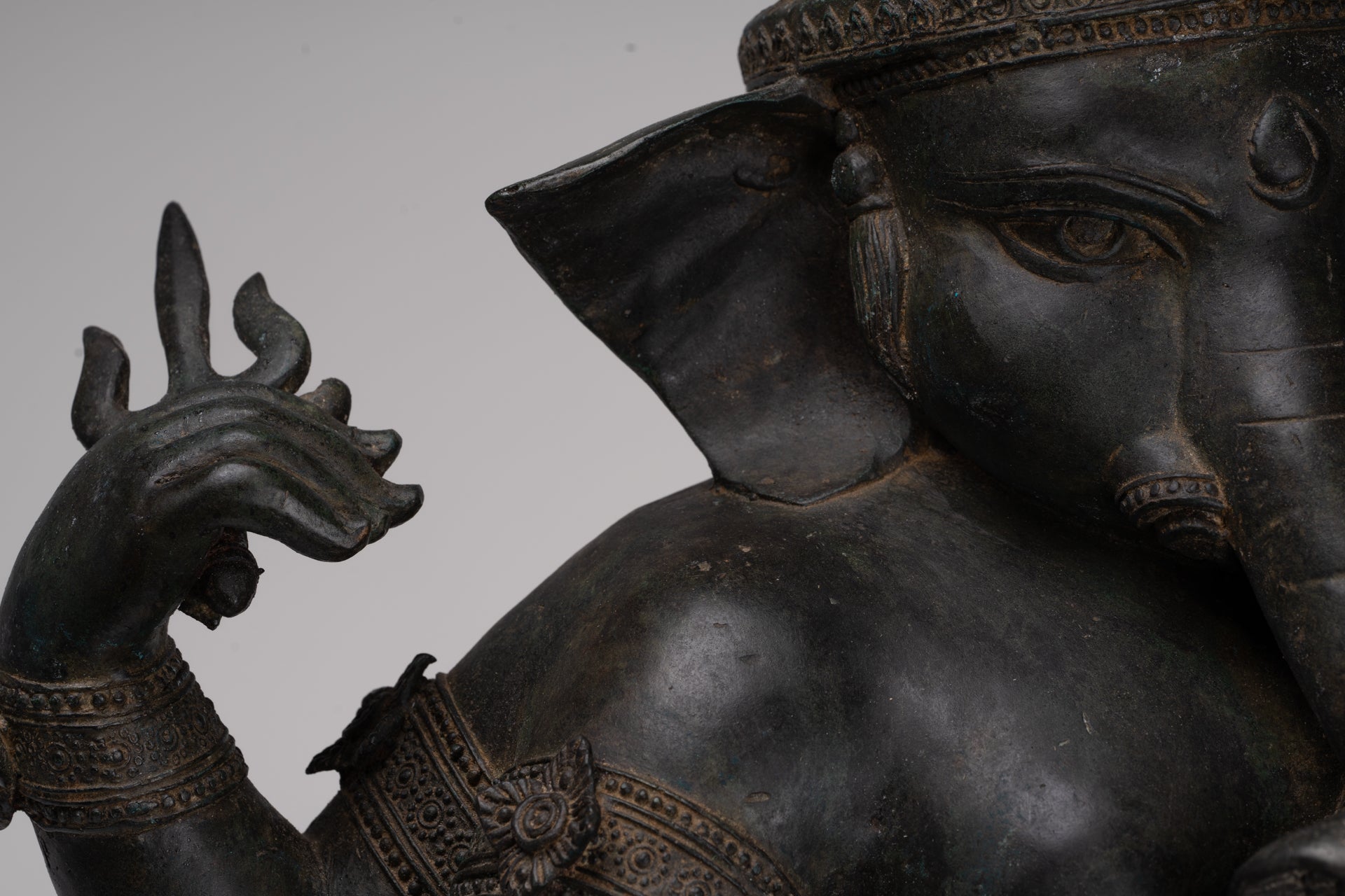 Ganesha Statue - Antique Thai Style Bronze Seated 4-Arm Ganesha Statue - 55cm/22"