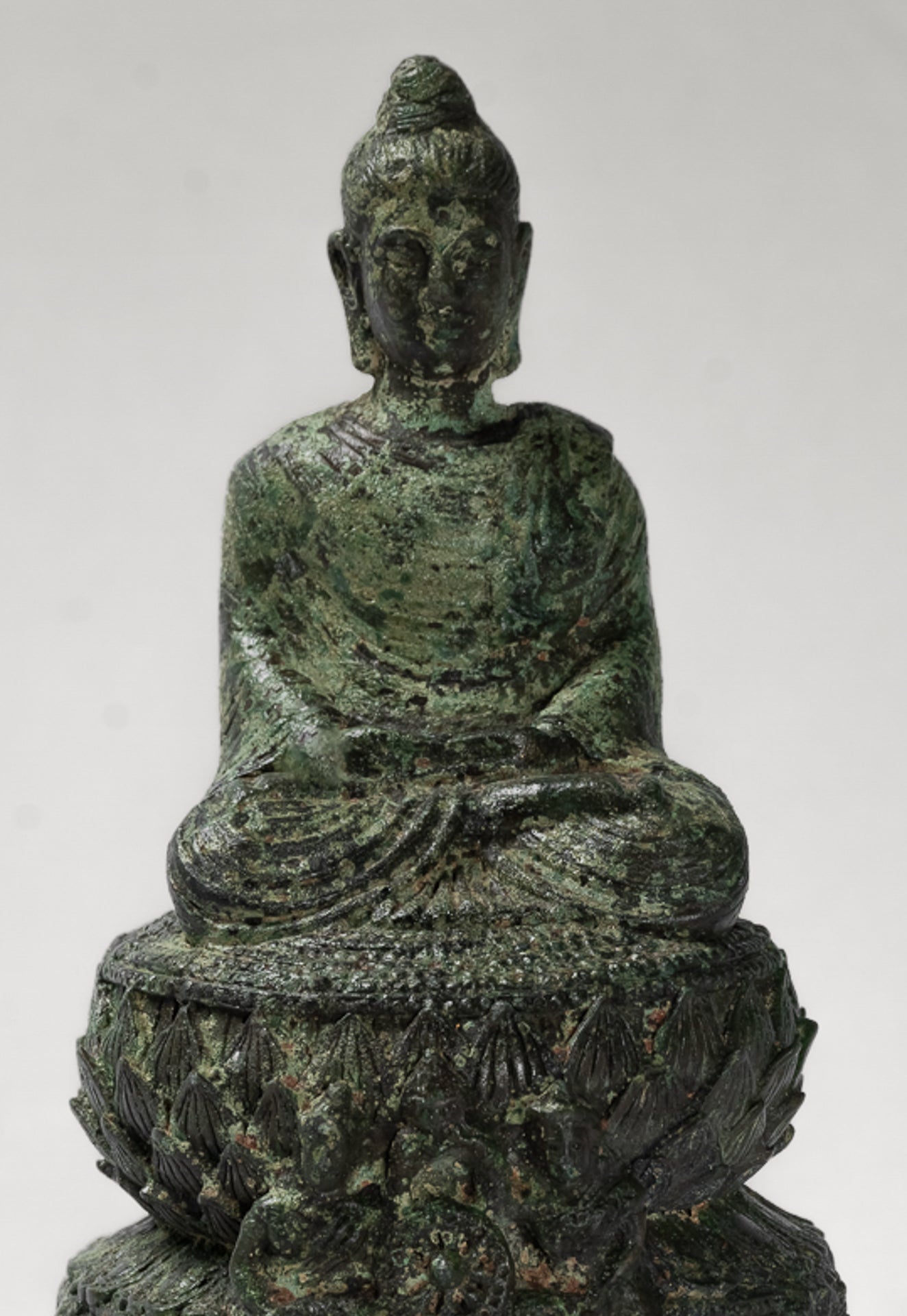 Indian Buddha Statue - Antique Gandhara Style Bronze Meditation Buddha Statue - 21cm/8"