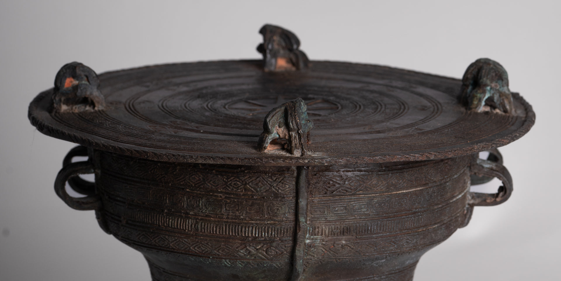 Thai Rain Drum - Antique Thai Style Bronze Free Standing Frog Rain Drum - 19cm/8"