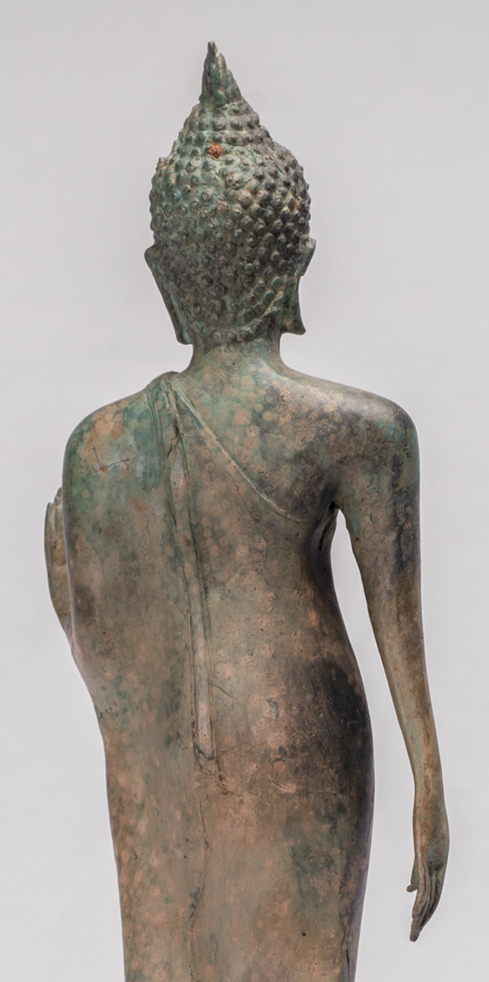 Antike stehende Bronze-Schutz-Buddha-Statue im Sukhothai-Stil – 42 cm/17 Zoll