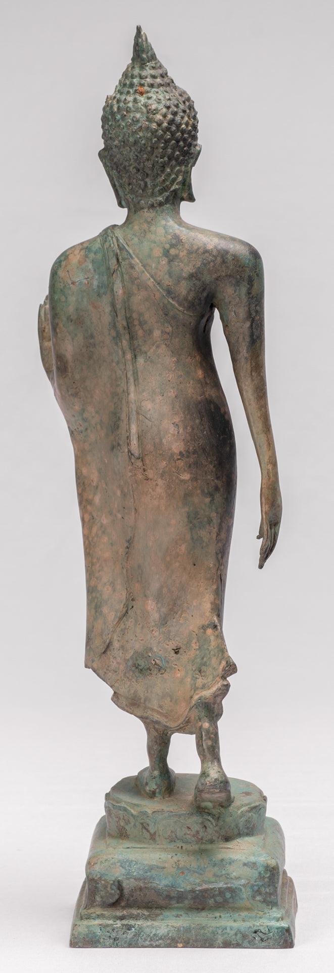 Antike stehende Bronze-Schutz-Buddha-Statue im Sukhothai-Stil – 42 cm/17 Zoll