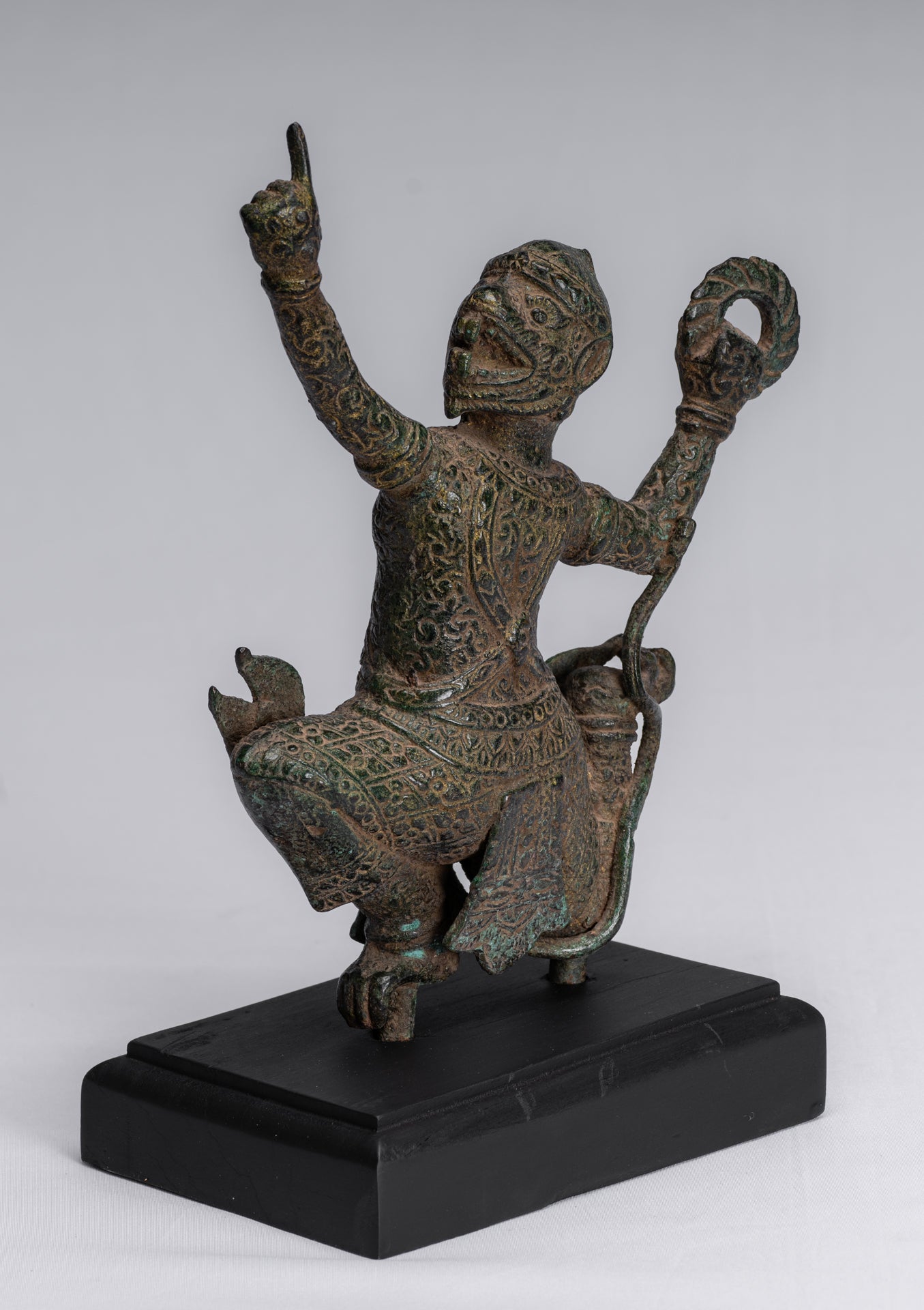 Statue antique du dieu hindou Bayon Hanuman de style khmer - 25 cm de haut