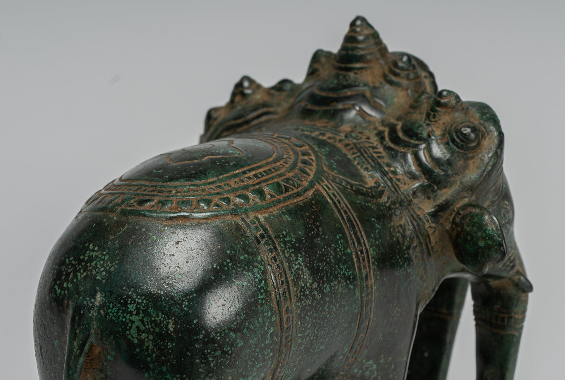 Bronze de style khmer antique Erawan Airavata ou statue d'éléphant - 18 cm / 7 "de haut