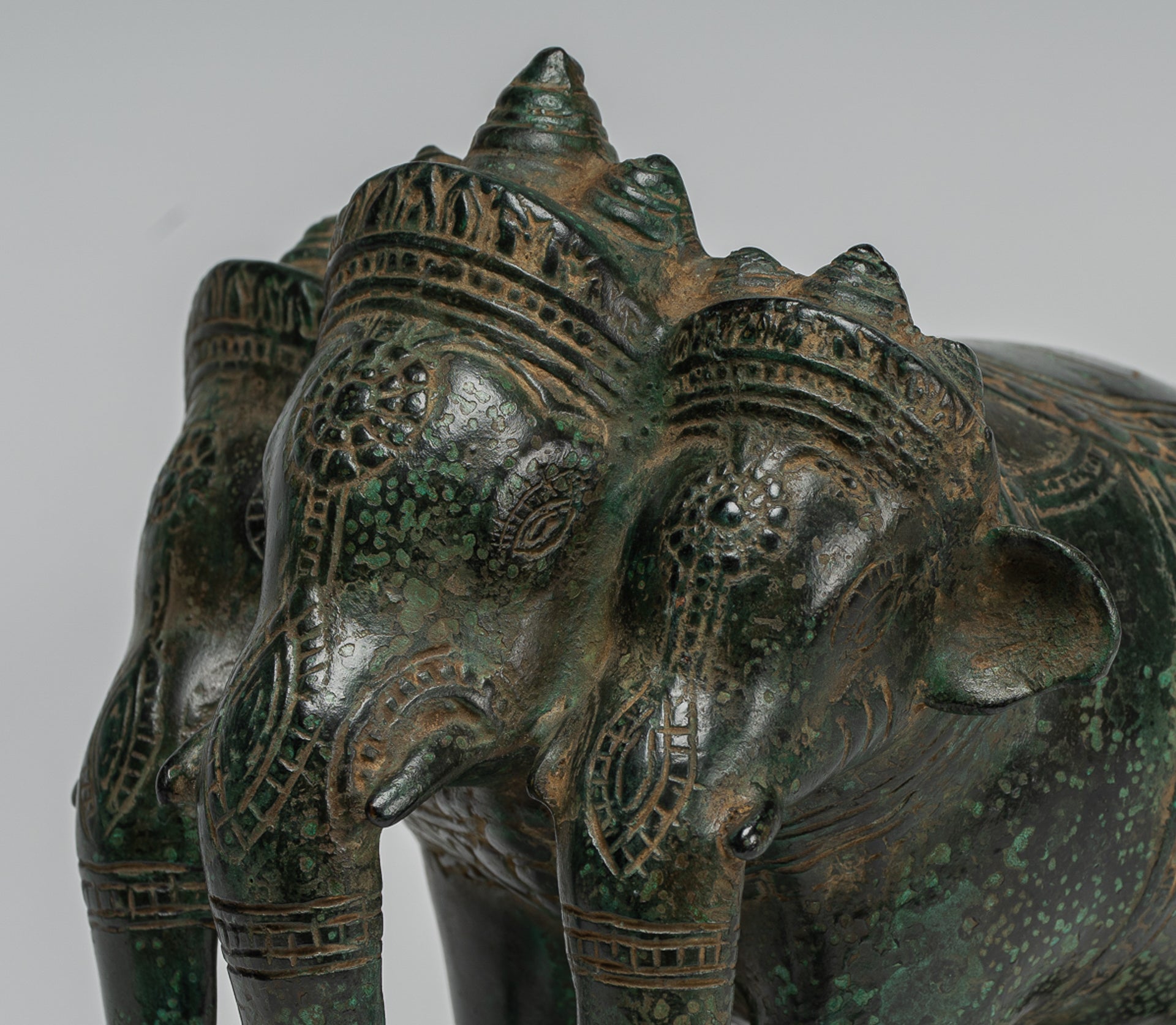 Bronze de style khmer antique Erawan Airavata ou statue d'éléphant - 18 cm / 7 "de haut